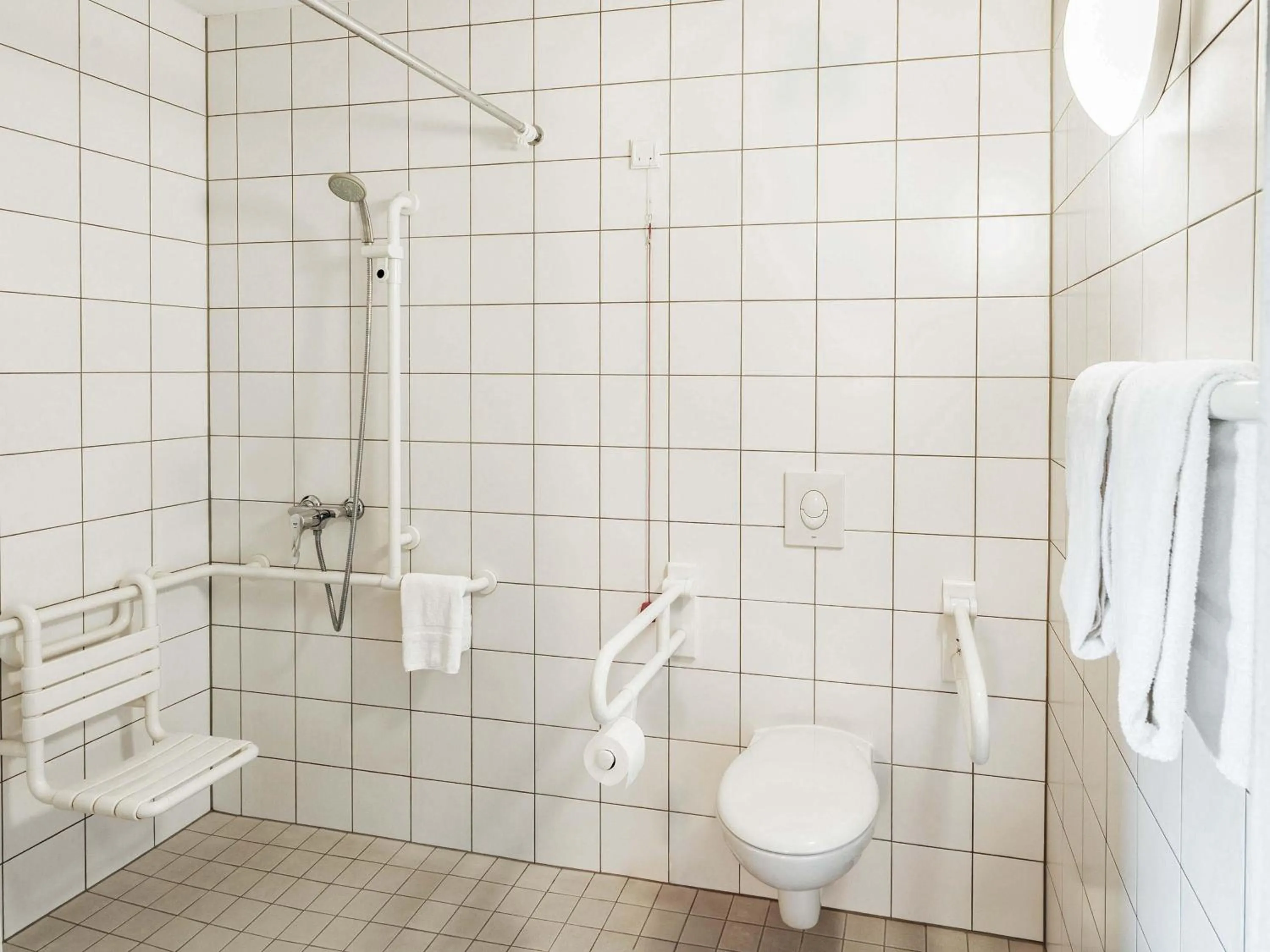 Area and facilities in B&B HOTEL Hannover-Garbsen