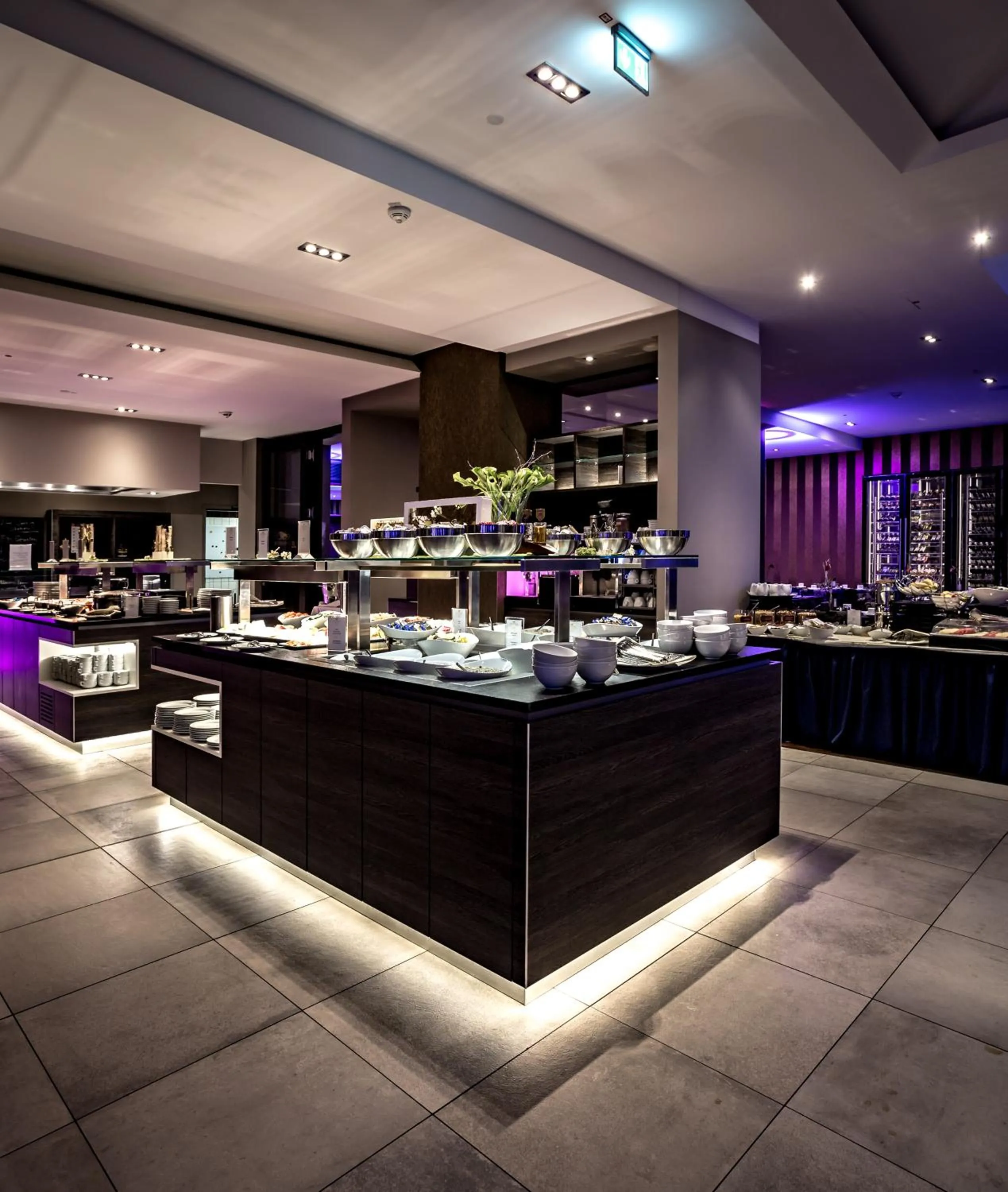 Restaurant/places to eat in Schlosshotel Kassel