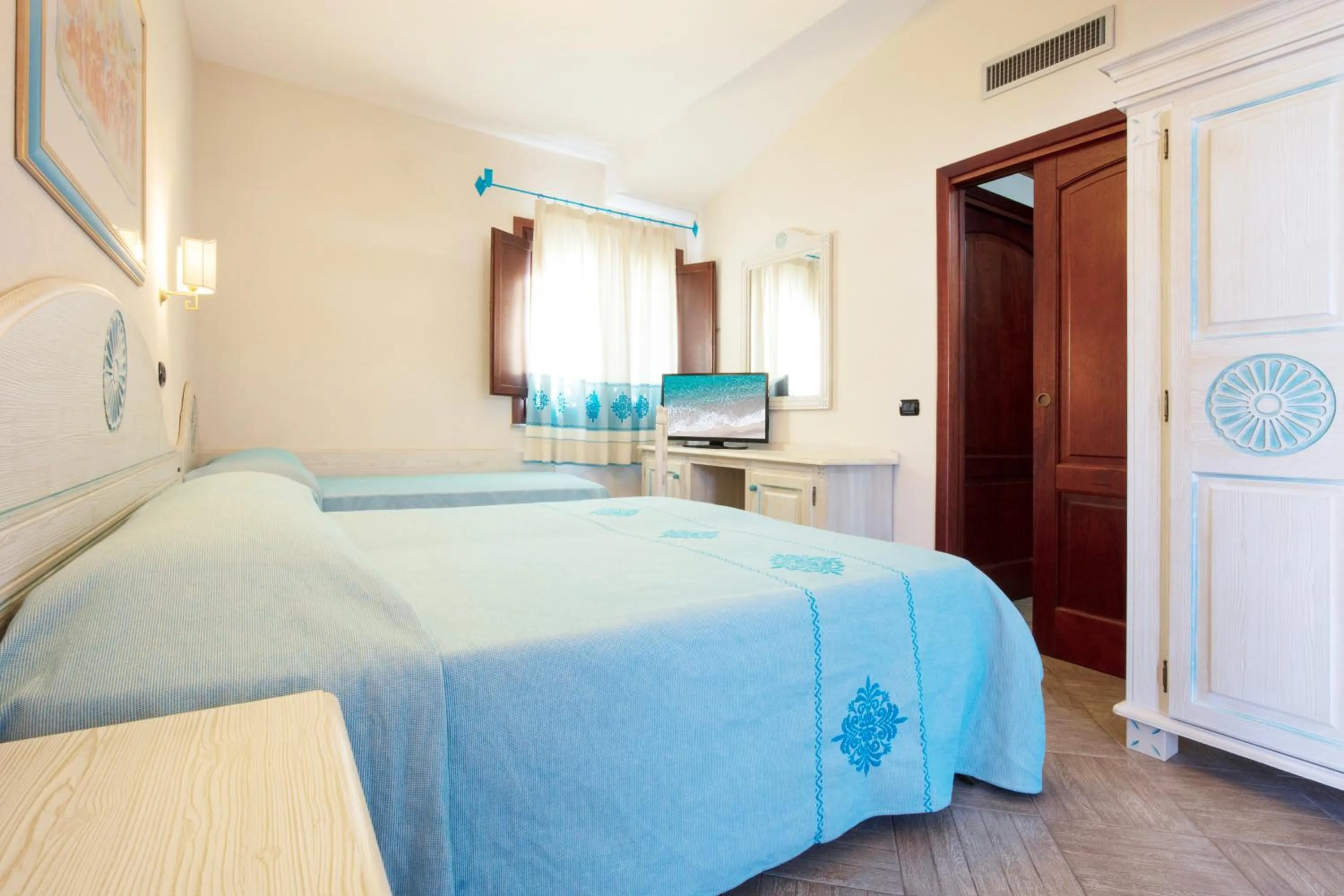 Bedroom, Bed in Marina Torre Navarrese Resort