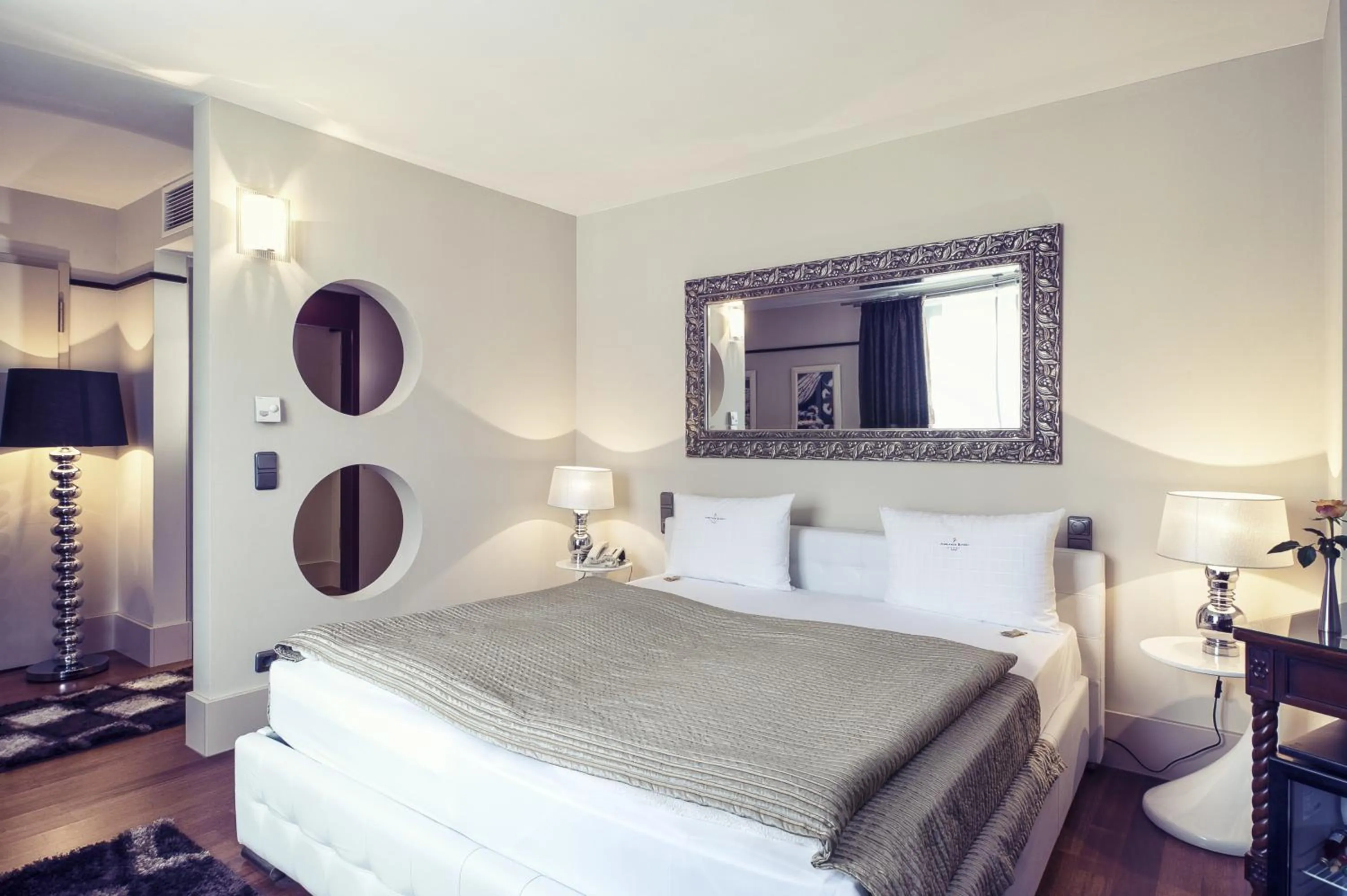 Bedroom in Hotel Ambiance Rivoli