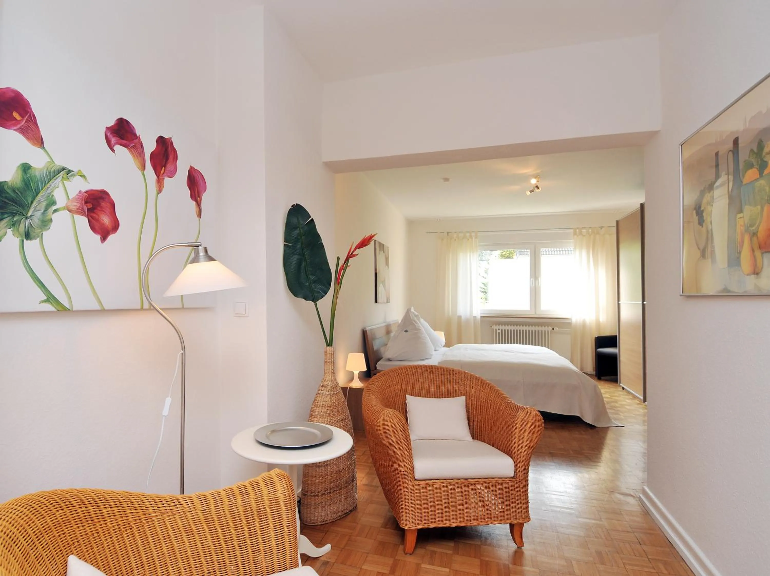 Living room, Bed in Hotel Ahrbella