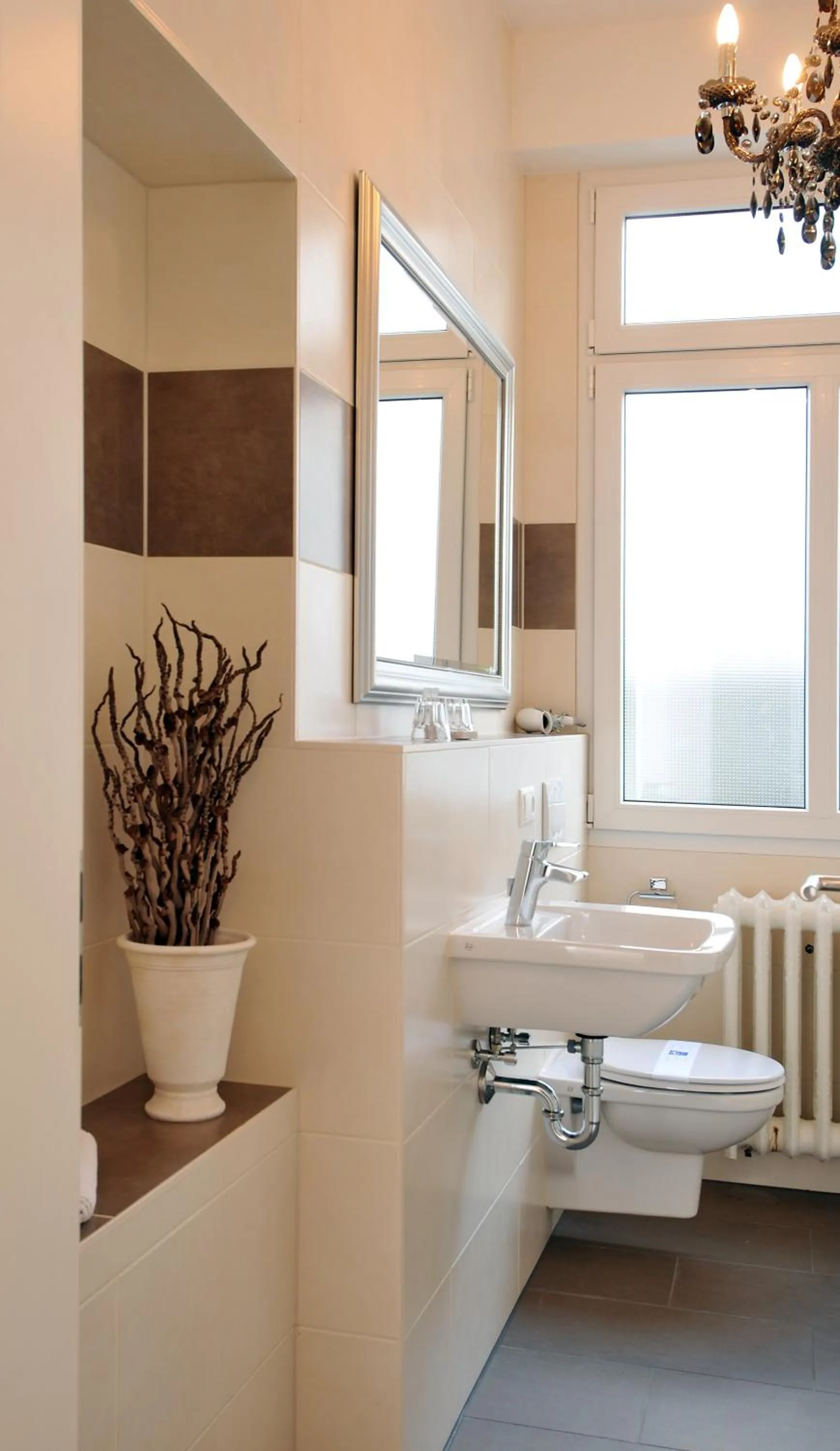 Shower in Hotel Ahrbella