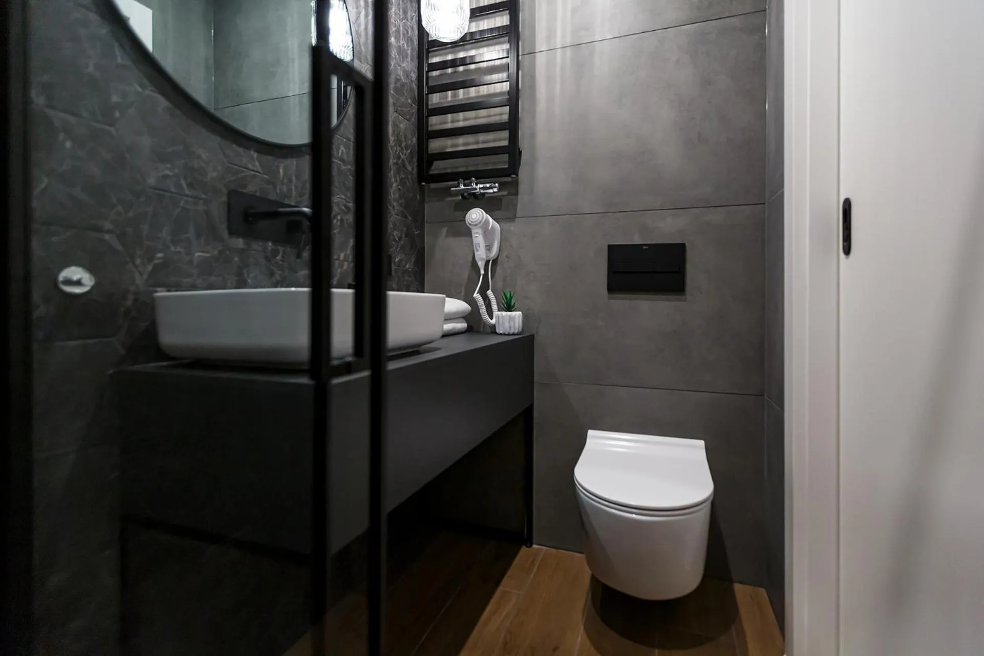 Bathroom in Homewell Boutique Apartments Stare Miasto