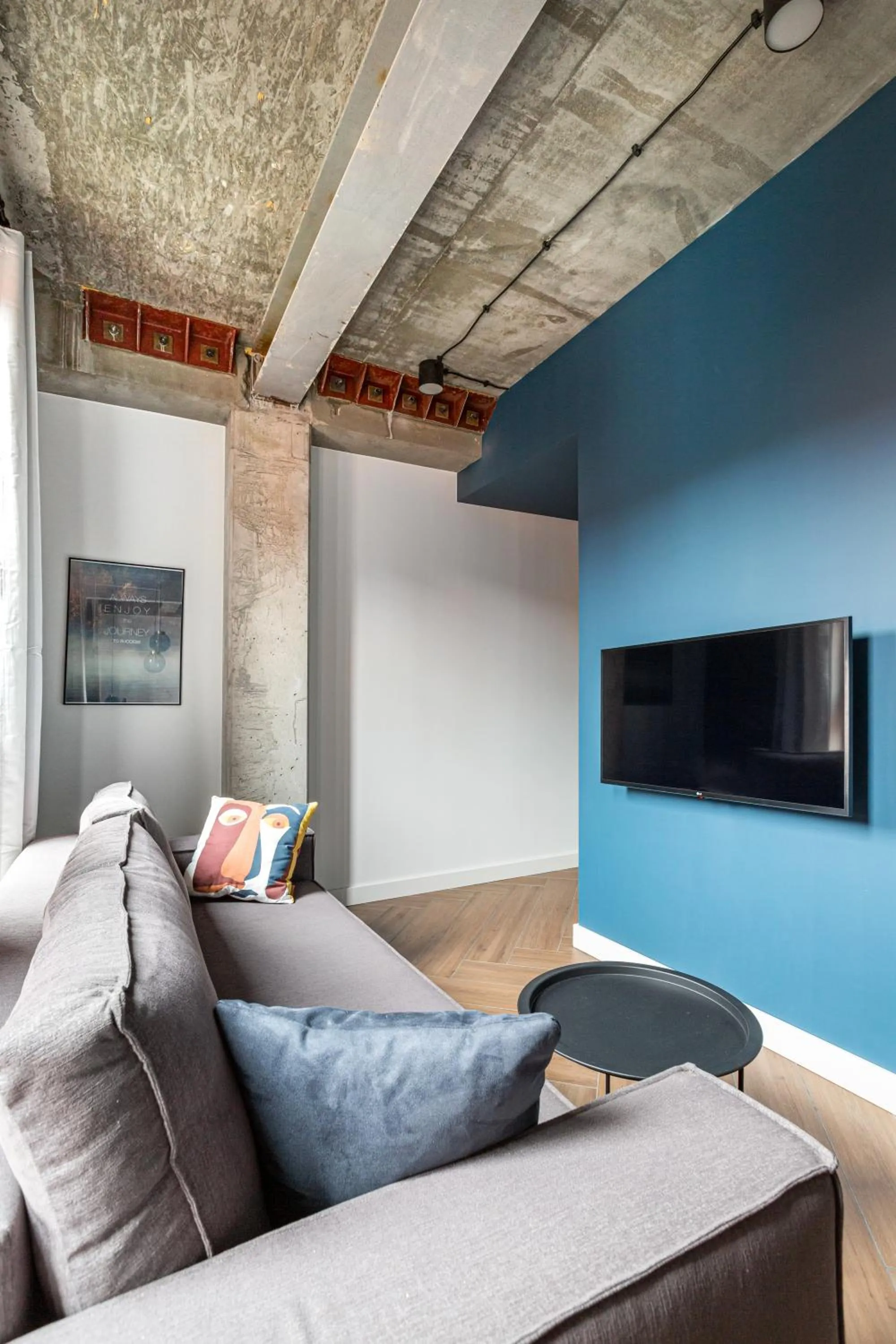 TV and multimedia in Homewell Boutique Apartments Stare Miasto
