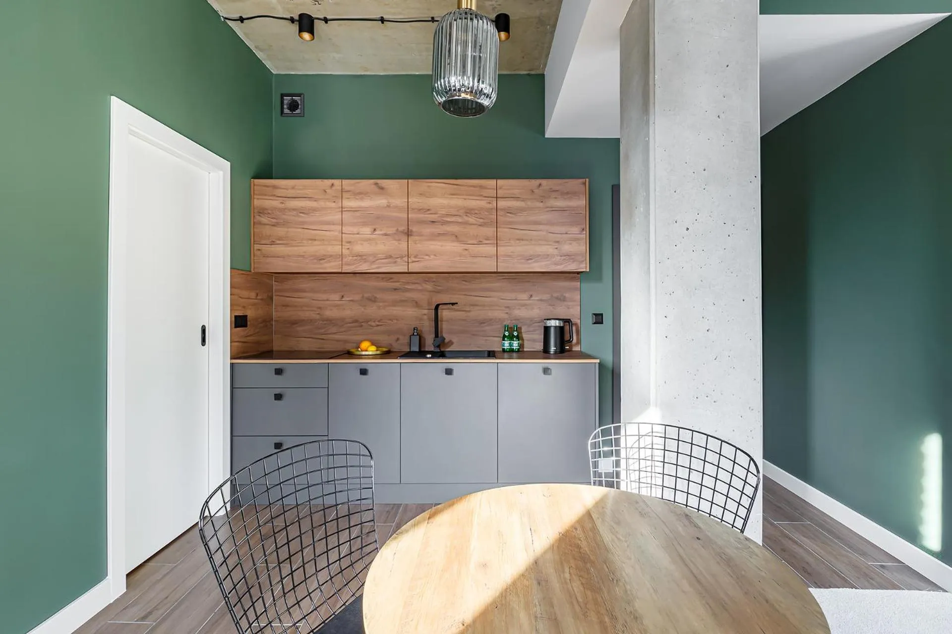 Kitchen or kitchenette in Homewell Boutique Apartments Stare Miasto
