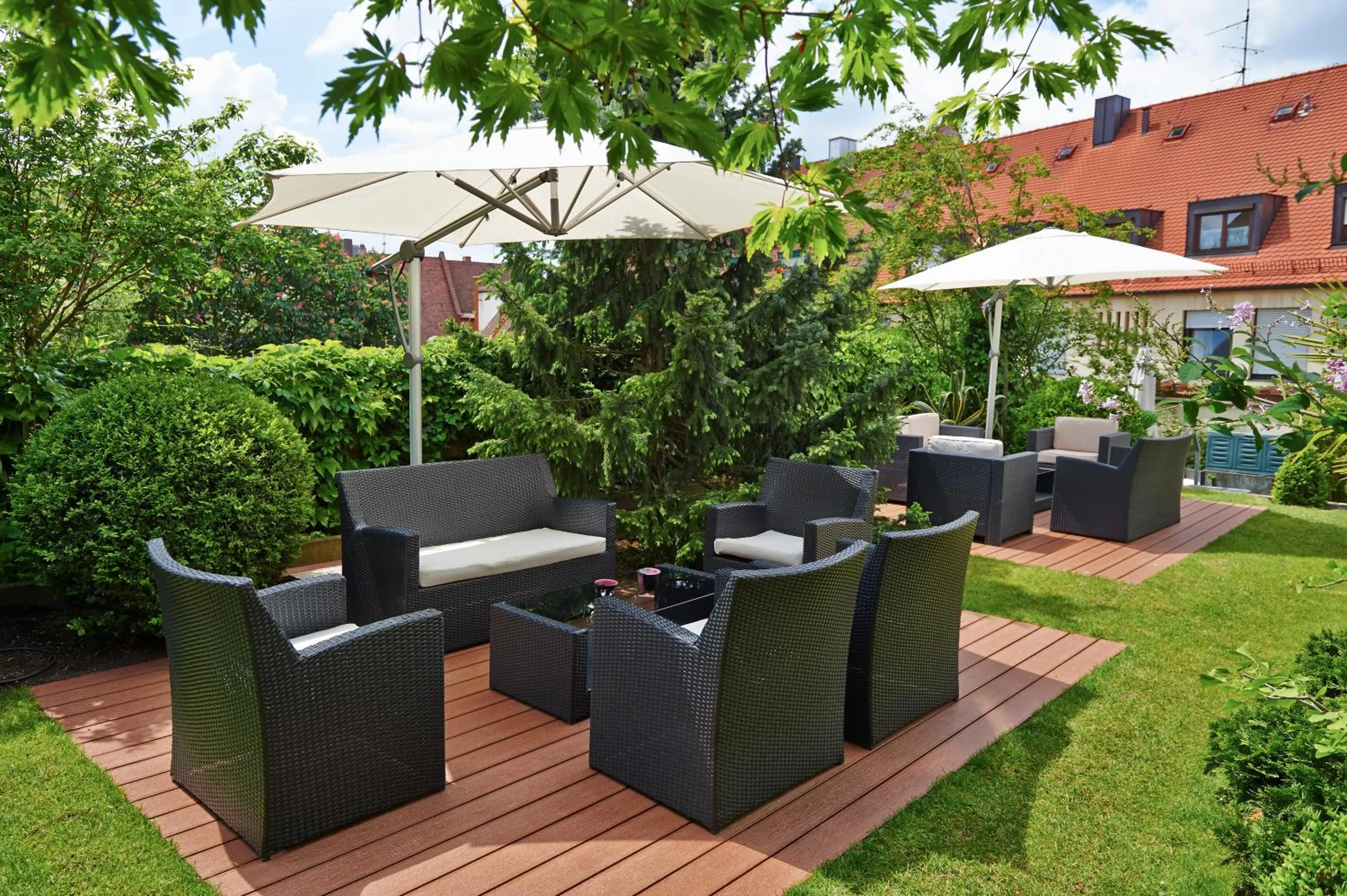 Garden in Dürer-Hotel