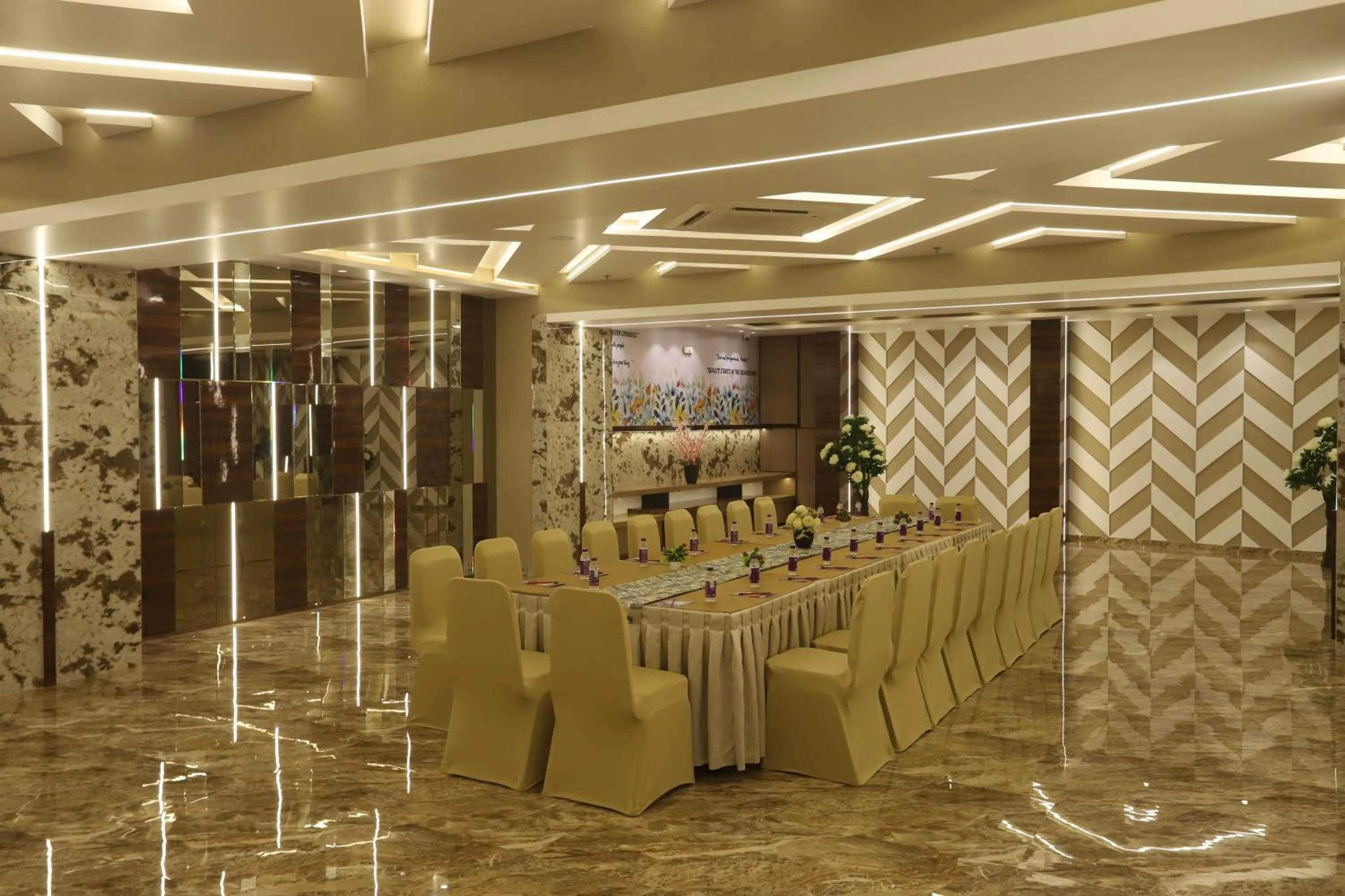 Banquet/Function facilities in Hotel Auris & Banquets, Mumbai International Airport