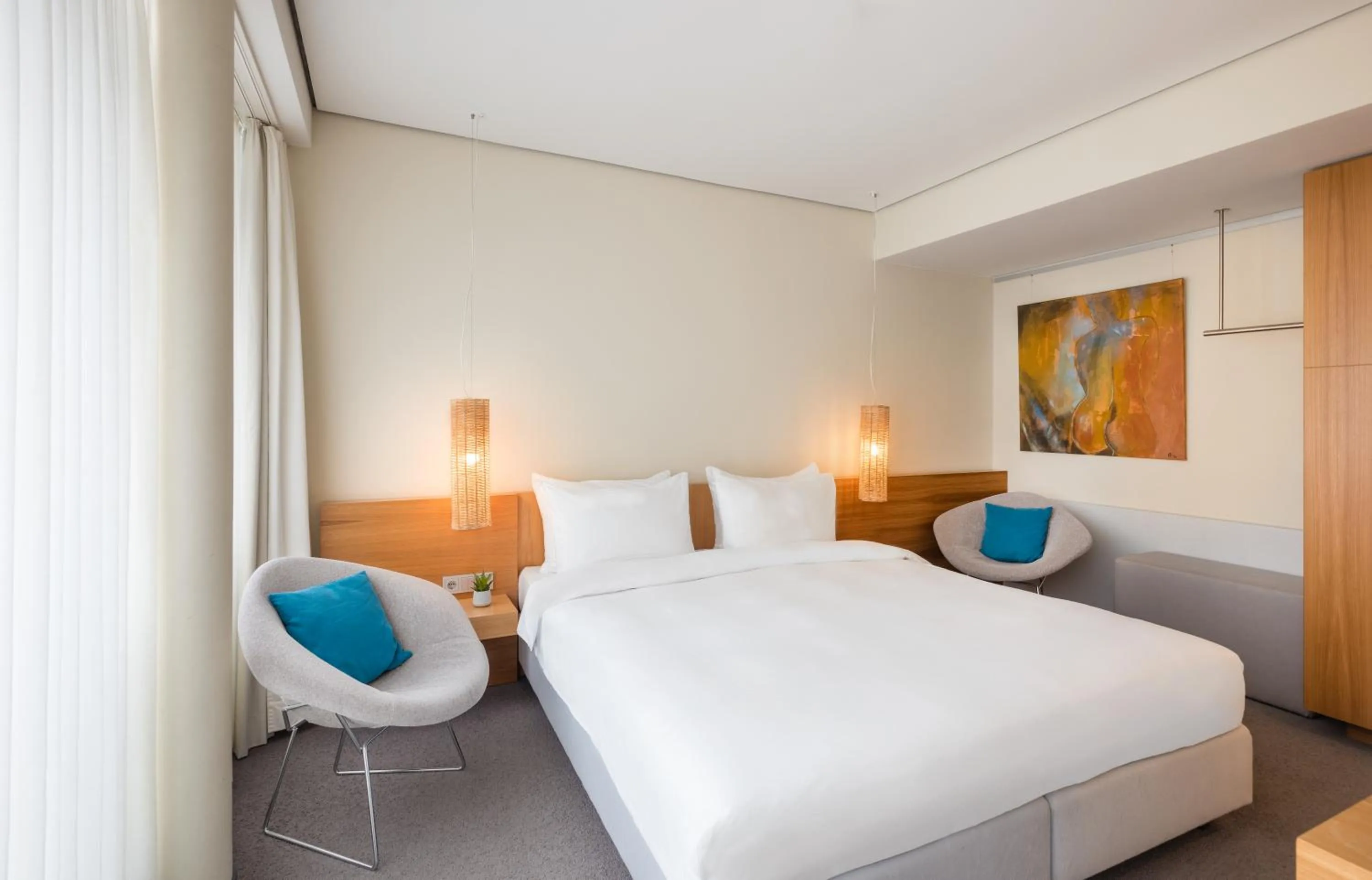 Photo of the whole room, Bed in Lindner Hotel Berlin Ku'damm, part of JdV by Hyatt