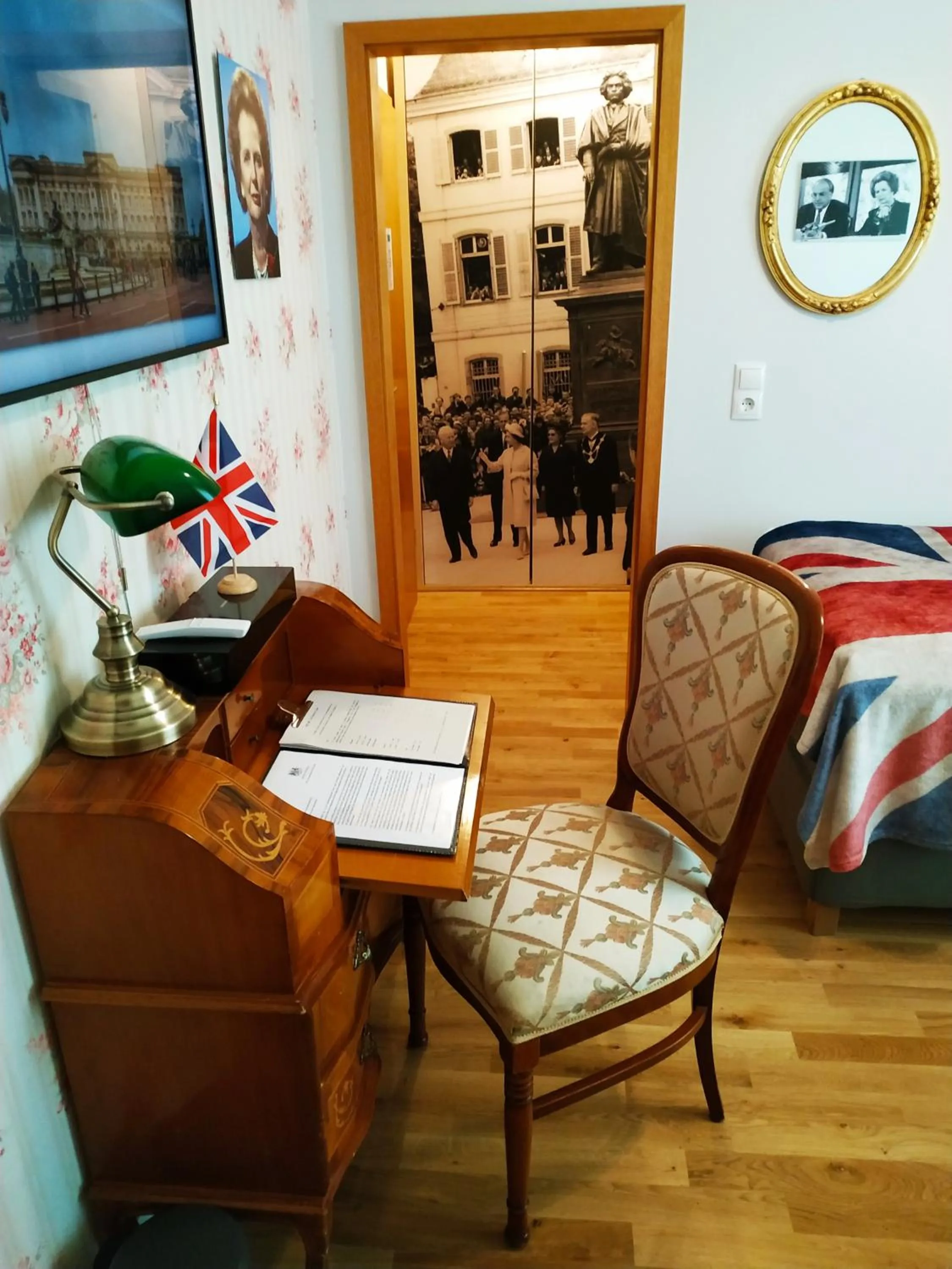 Photo of the whole room in Rheinland Hotel