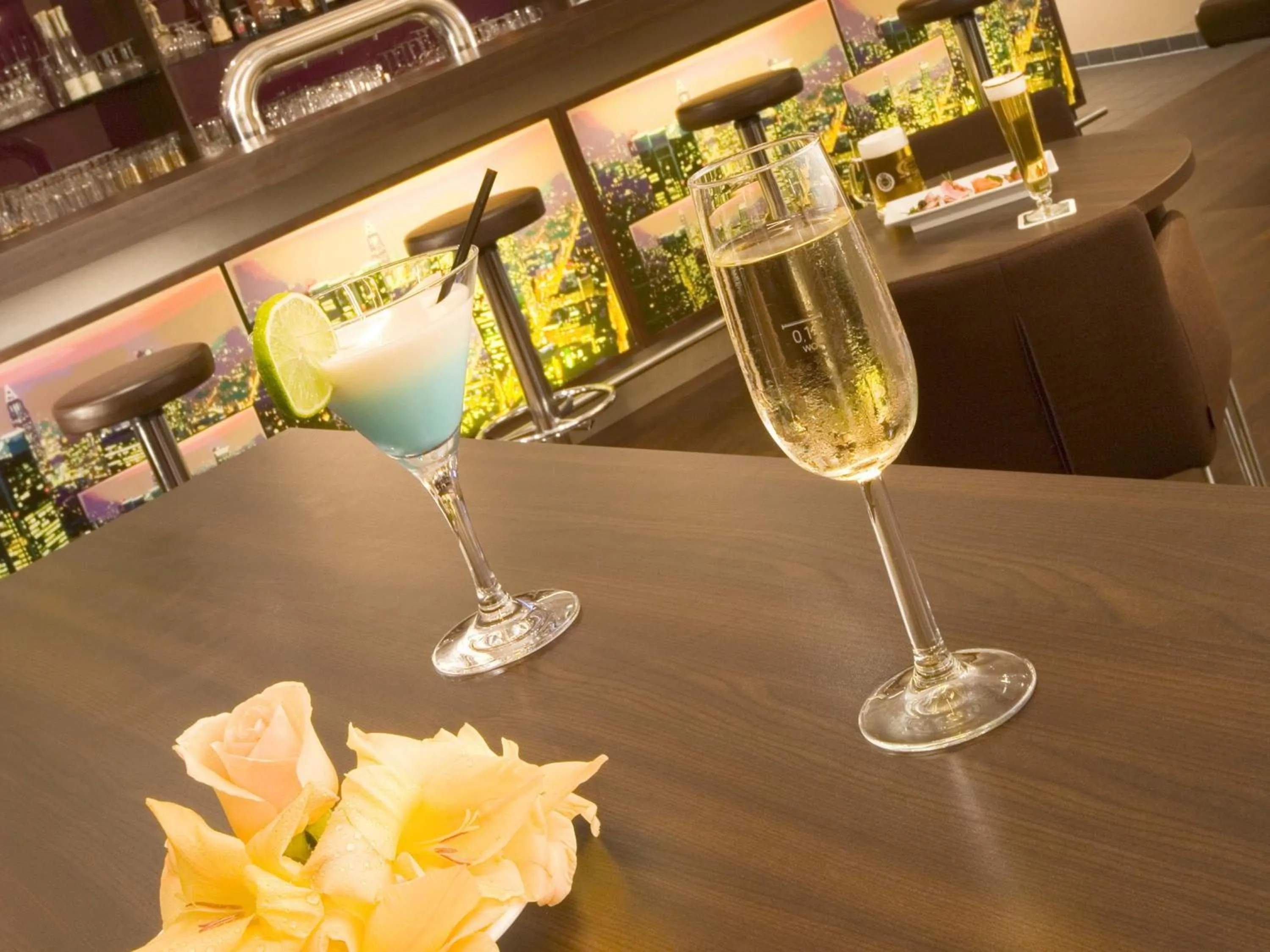 Lounge or bar in Mercure Hotel Frankfurt Eschborn Ost