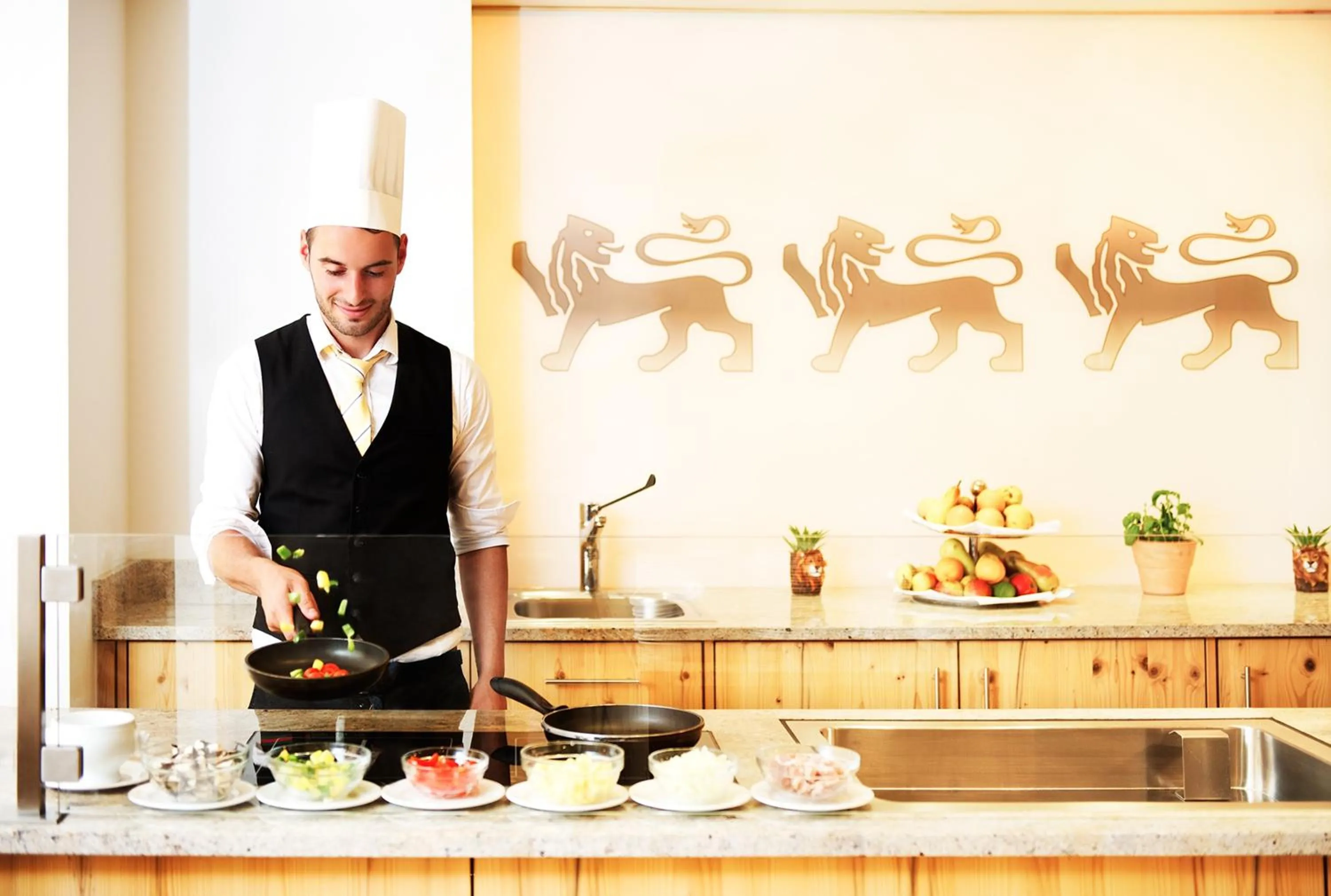 Restaurant/places to eat in Drei Loewen