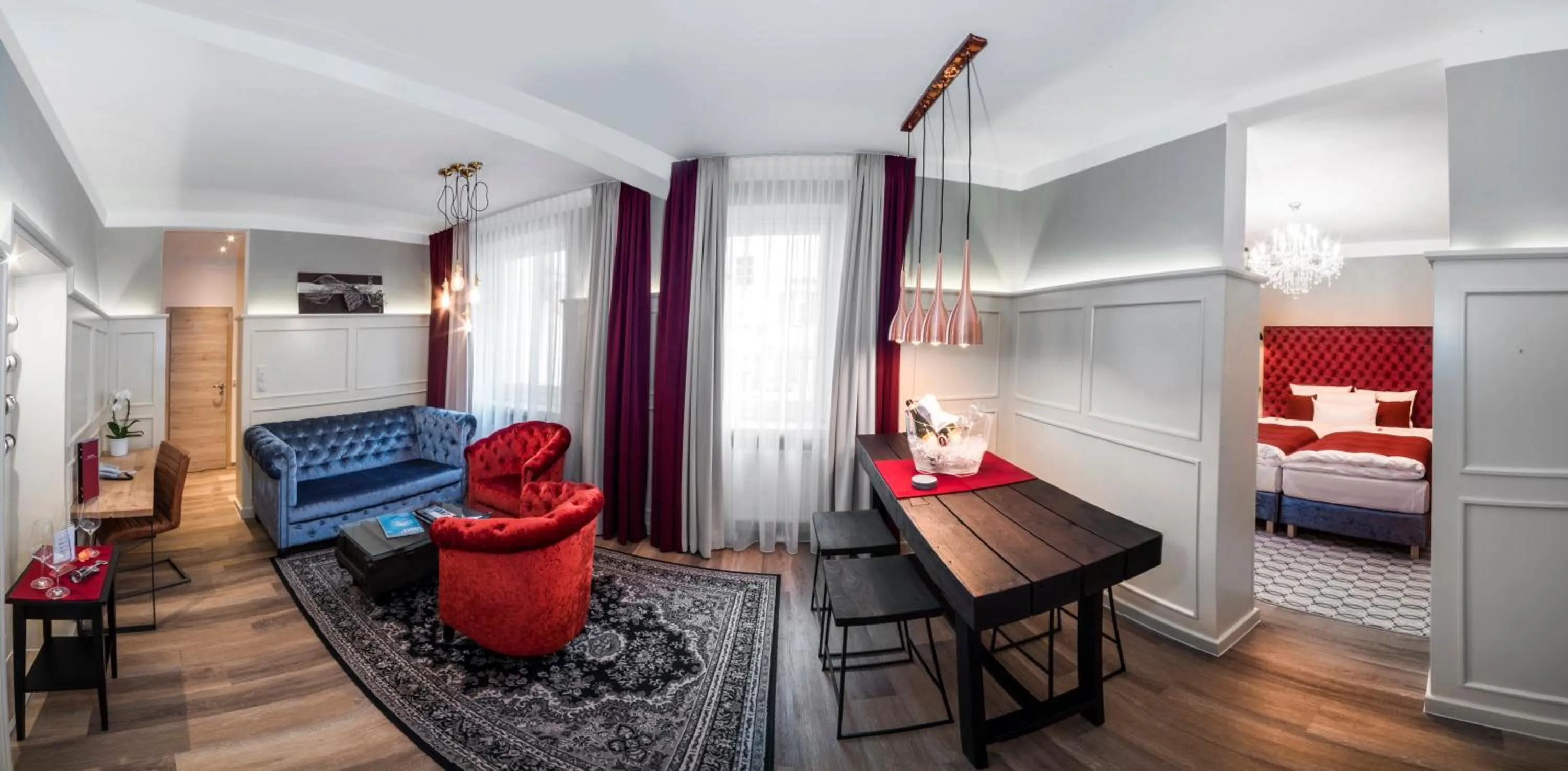 Living room, Bed in Drei Loewen