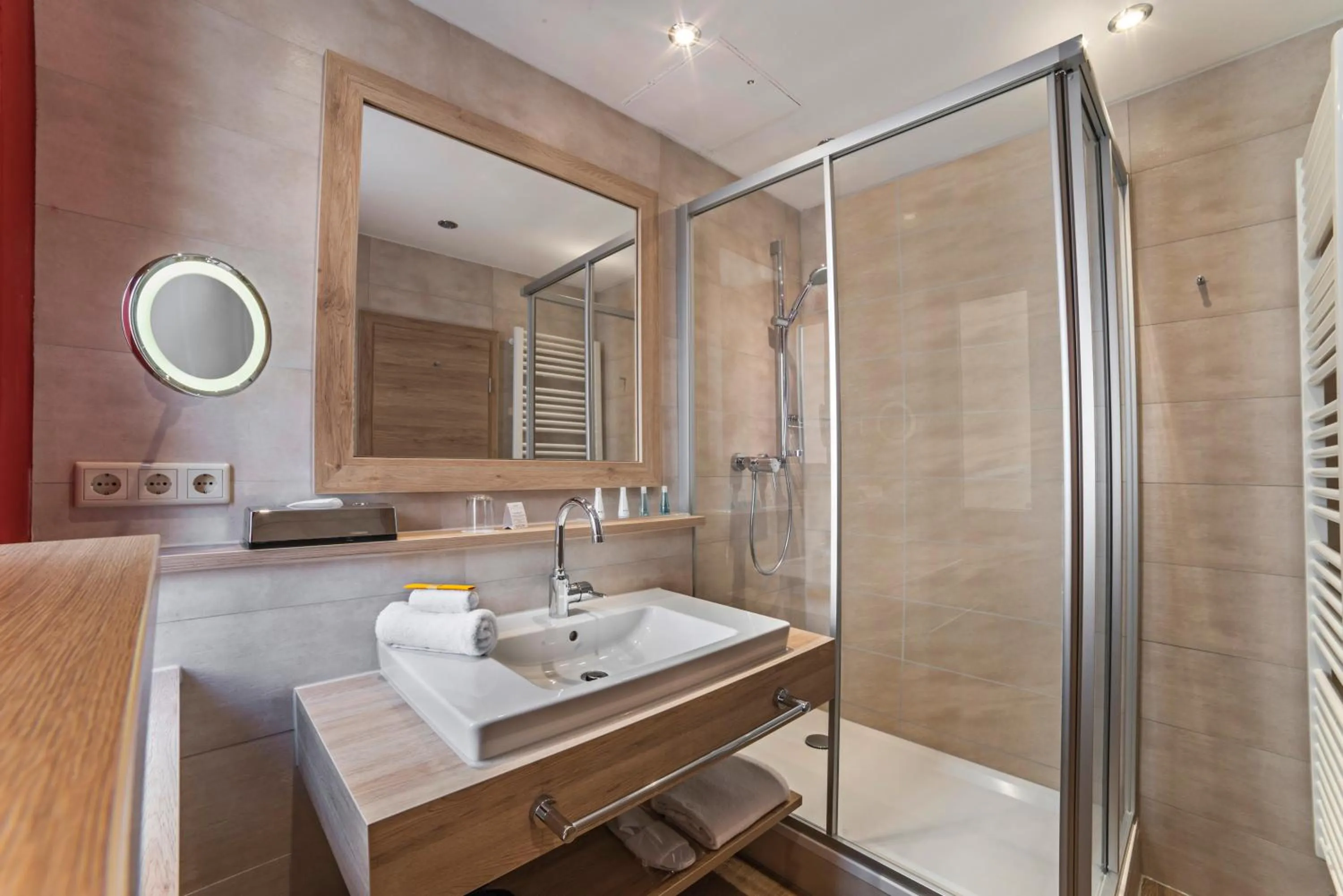 Shower in Drei Loewen