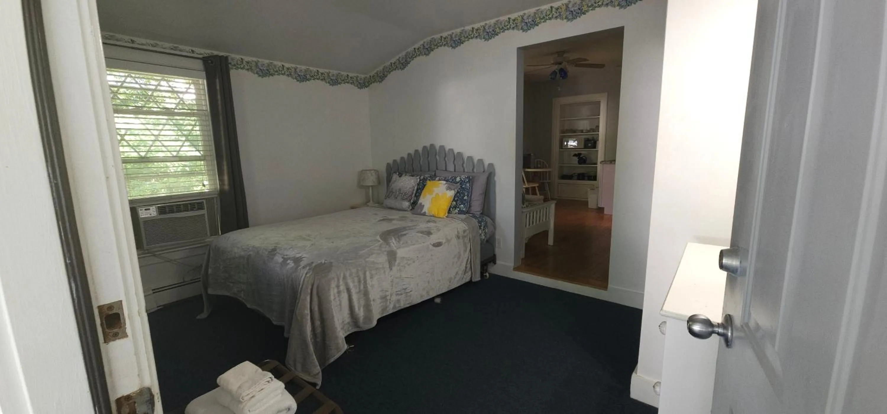 Bed in Old Orchard Beach Inn