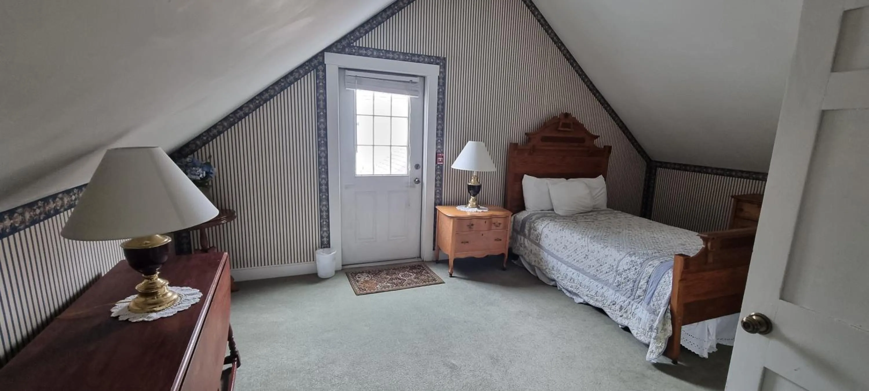 Bed in Old Orchard Beach Inn