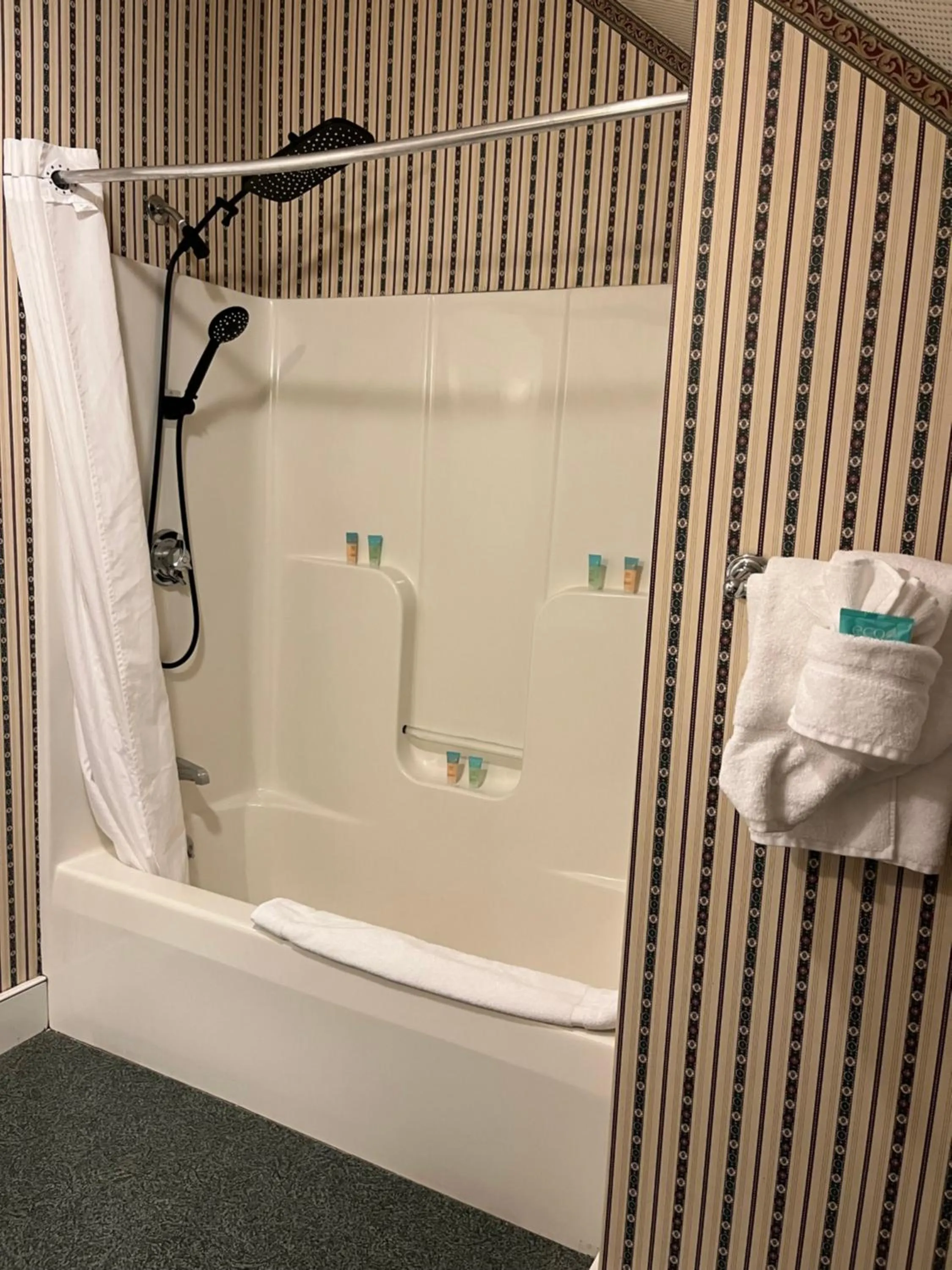 Old Orchard Beach Inn