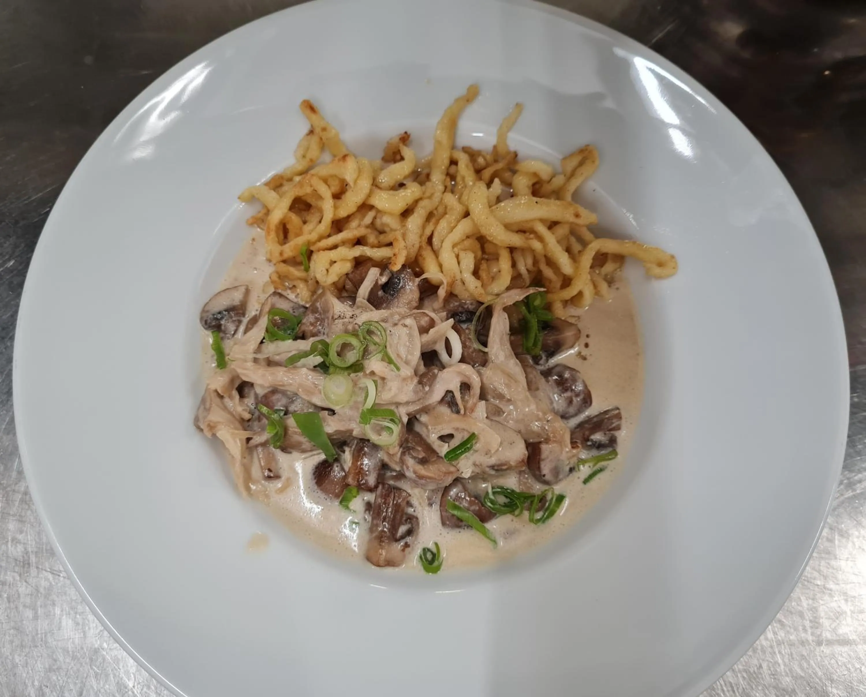 Food in Hotel Waldquelle - Baumhaushotel Aerzen