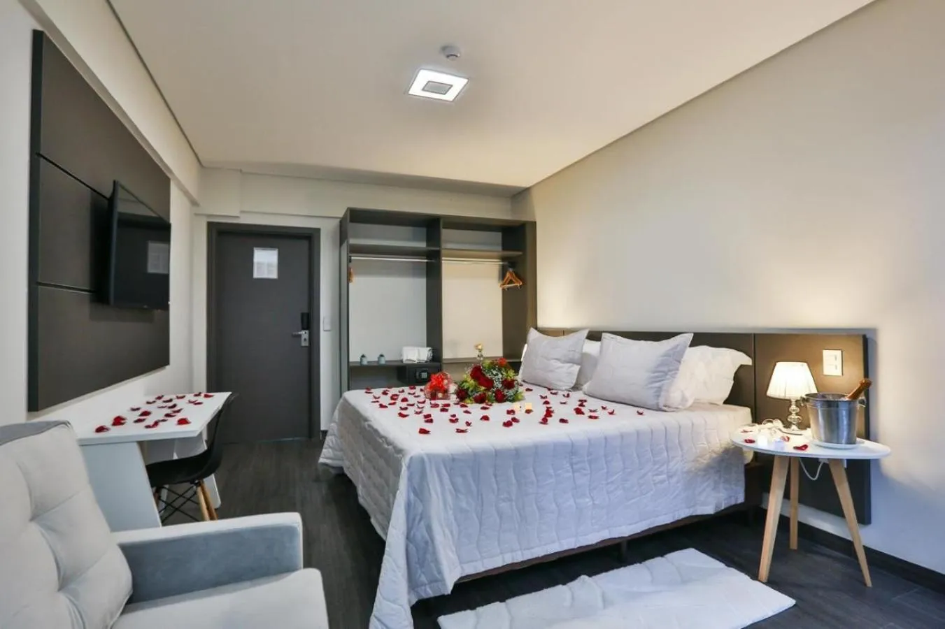 Bed in Executive Inn Fernandopolis