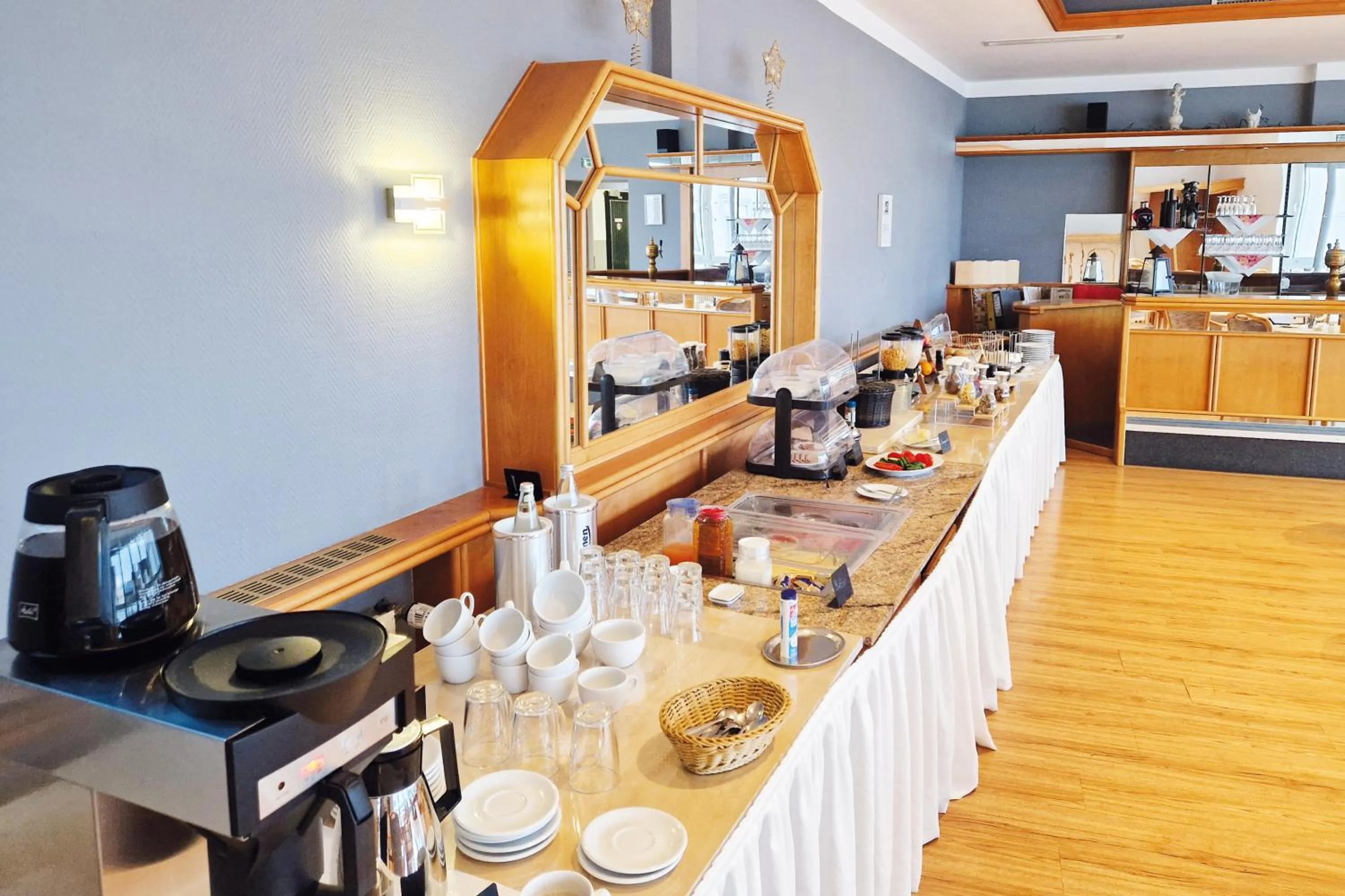 Breakfast in Hotel Handelshof