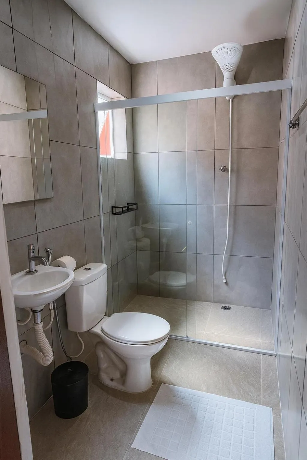 Shower in Bistu Hotel - Vila Nova Conceição