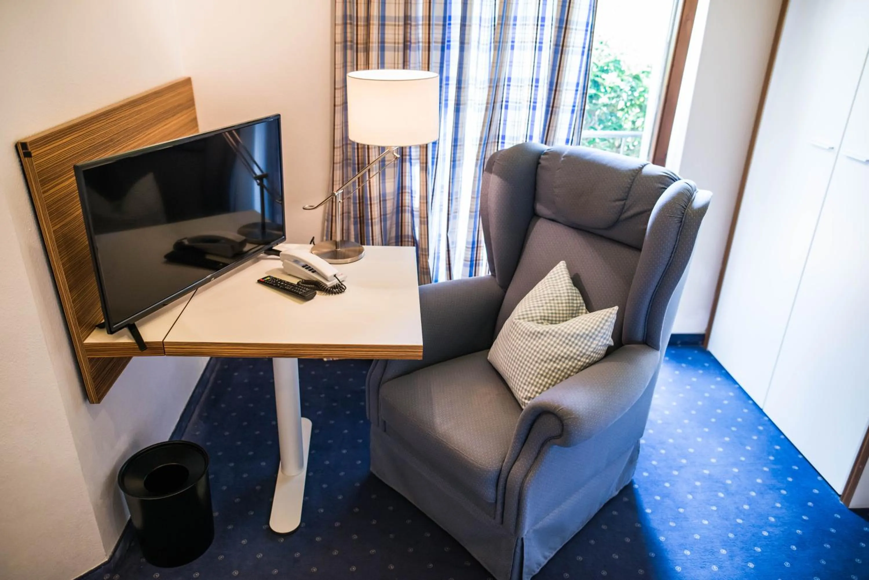 Photo of the whole room in Hotel Domizil