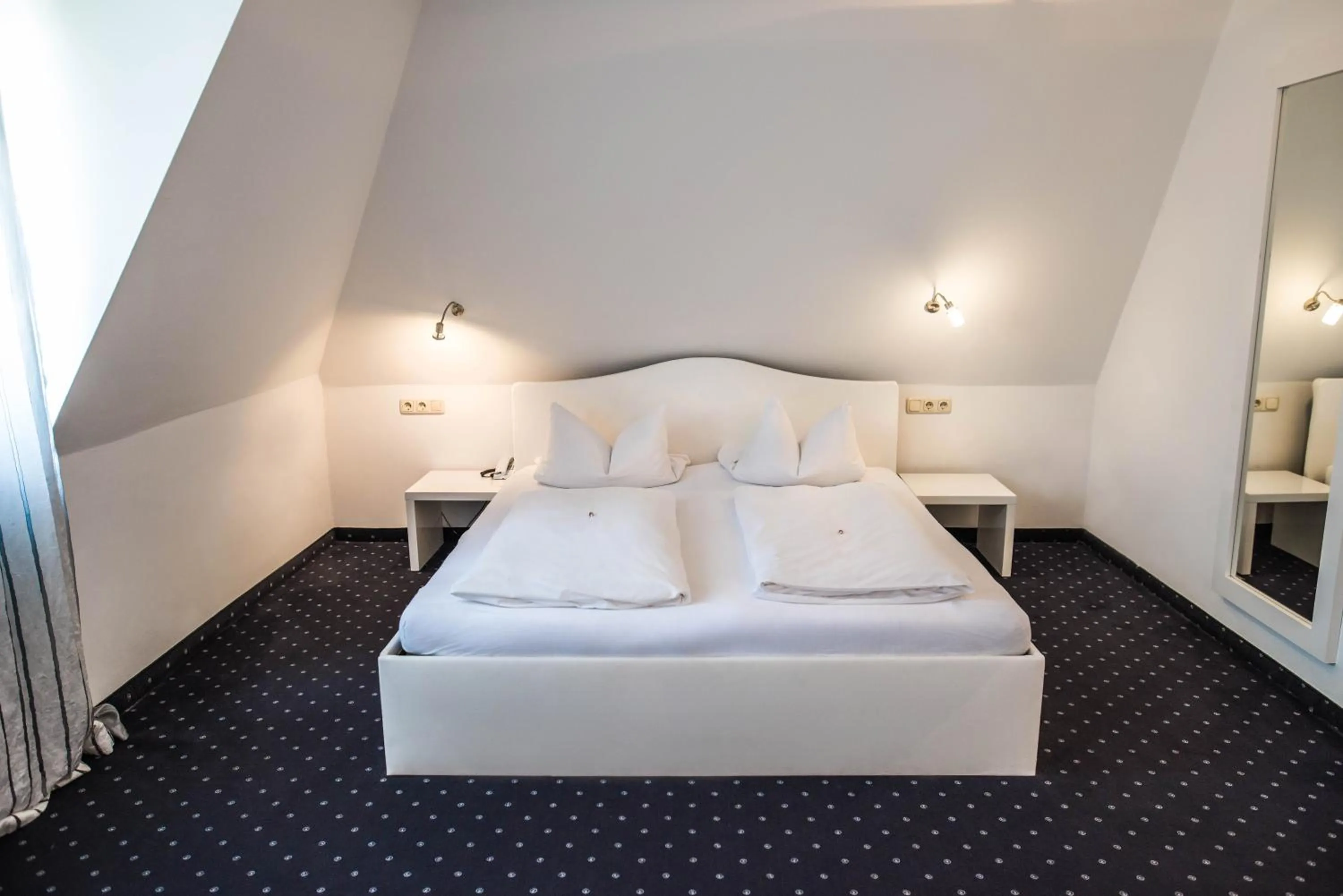 Photo of the whole room, Bed in Hotel Domizil