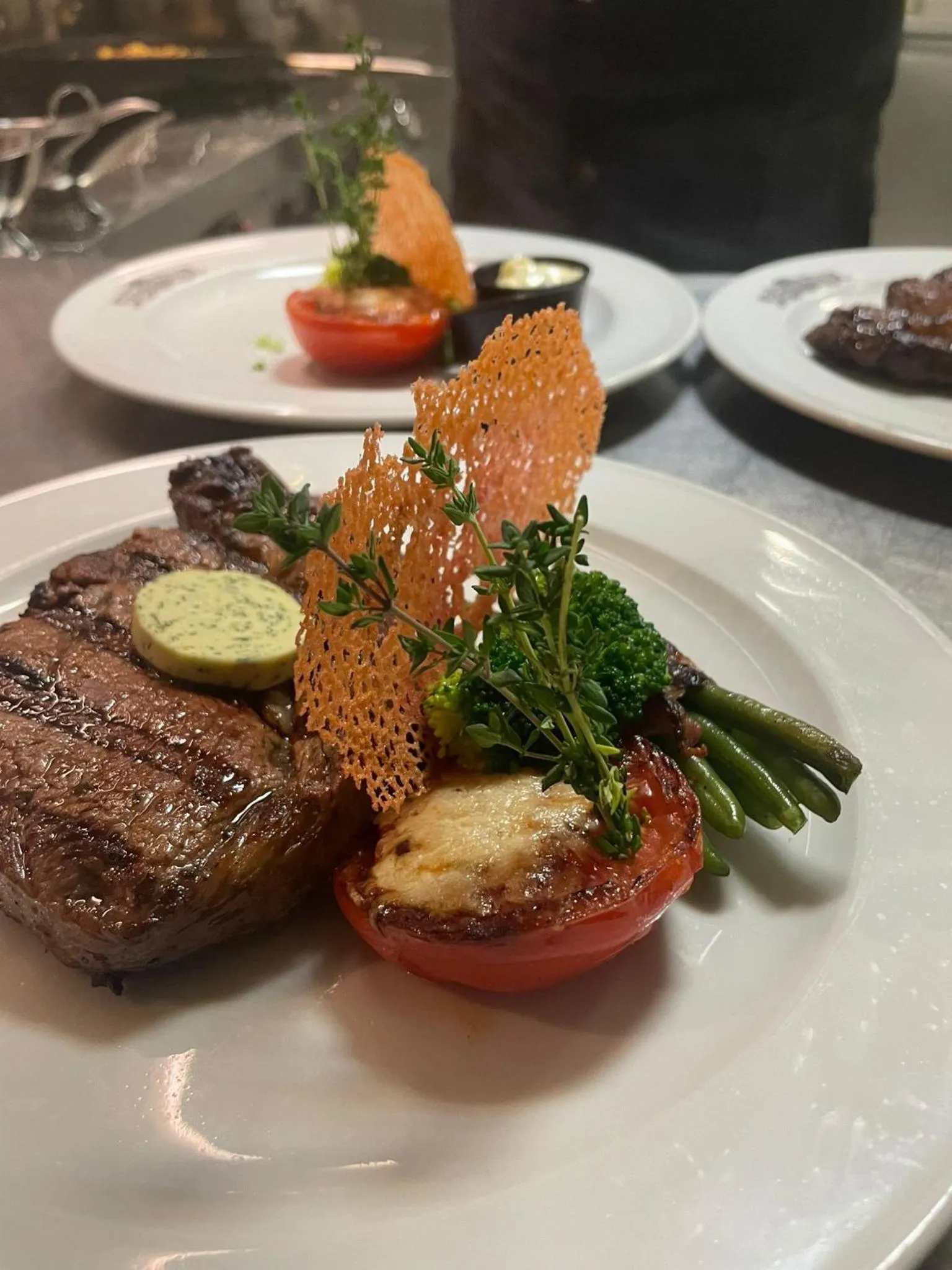 Restaurant/places to eat in Hotel Domizil