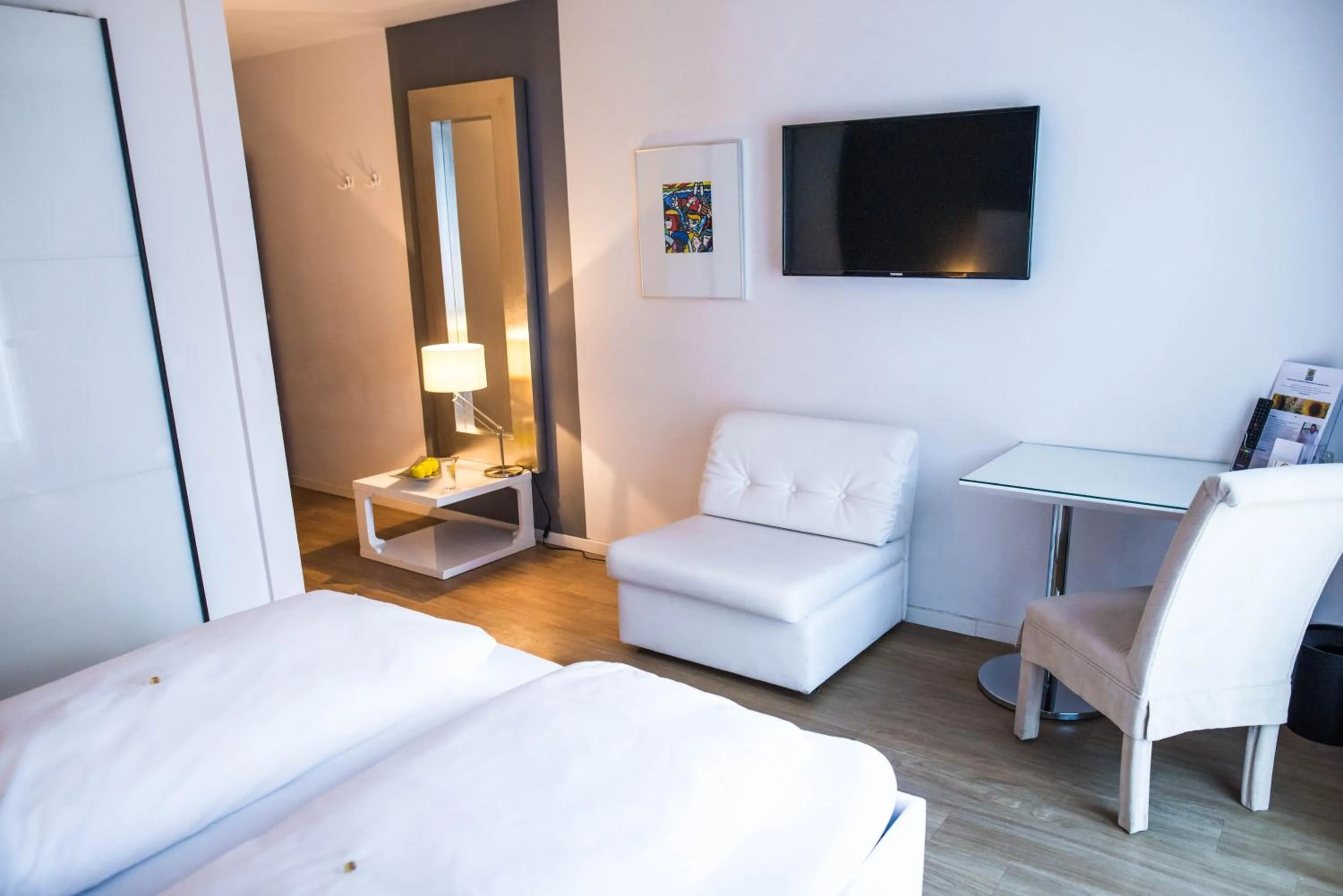 Photo of the whole room, Bed in Hotel Domizil