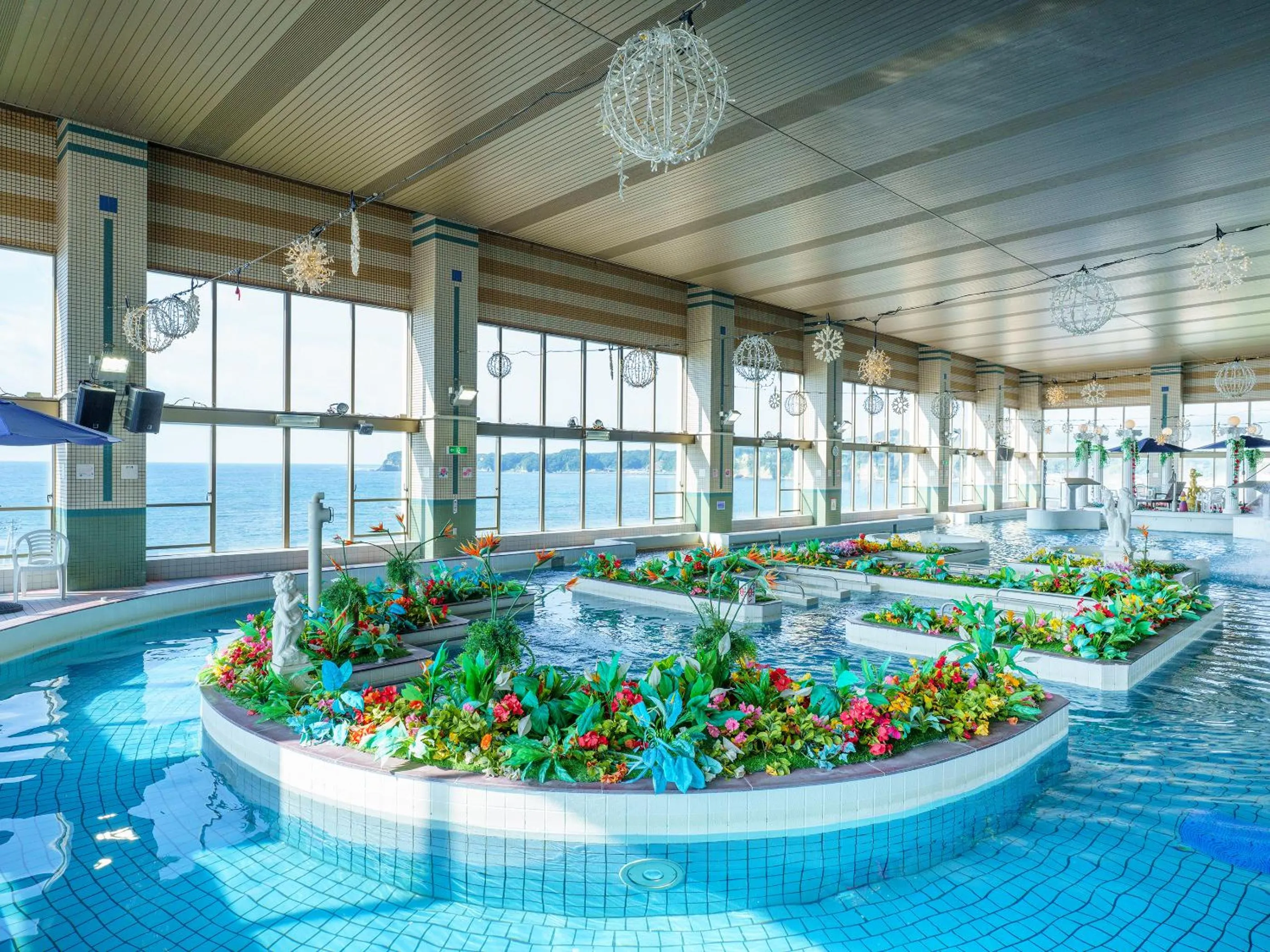 Swimming pool in Mikazuki Sea-Park Hotel Katsuura