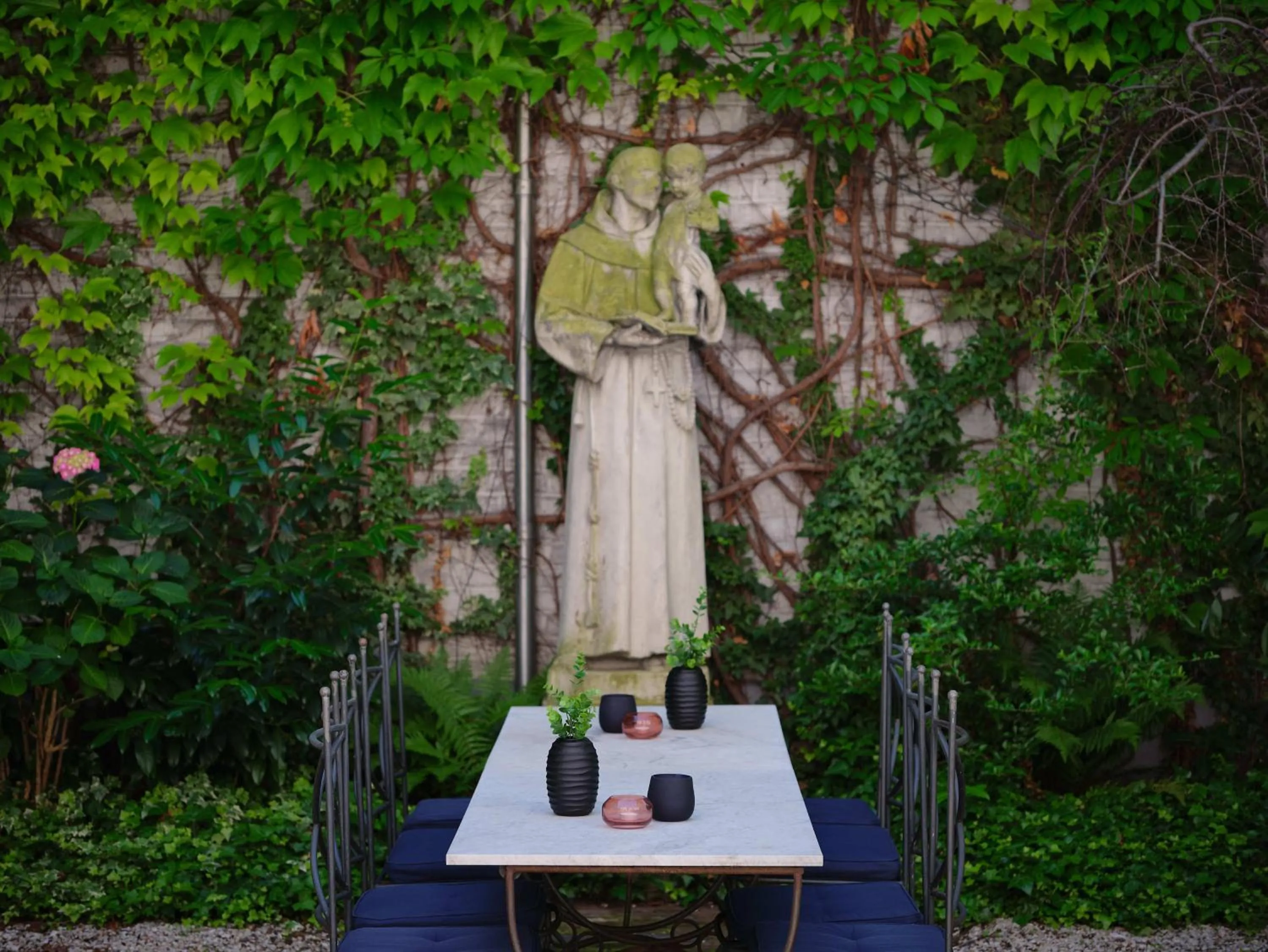 Patio in Classik Hotel Antonius