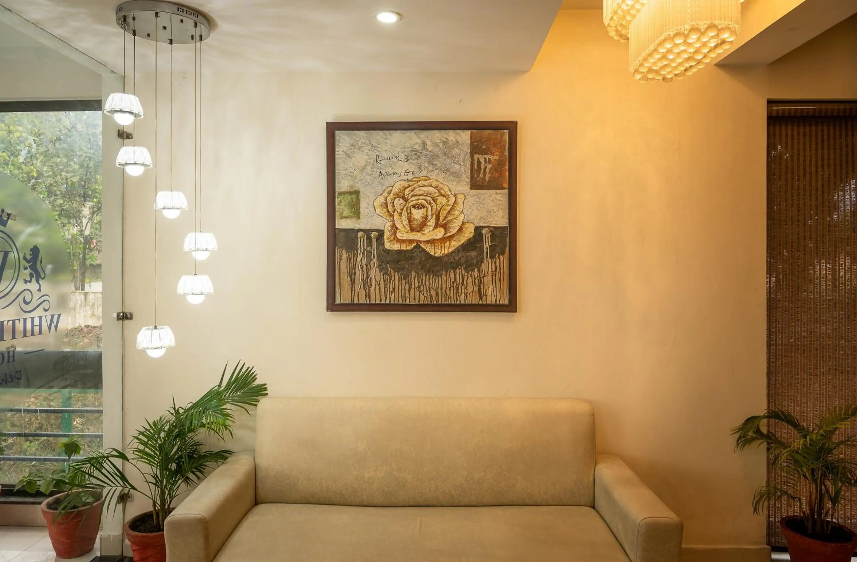 Lobby or reception in Hotel White Rock By The Solitaire Hospitality