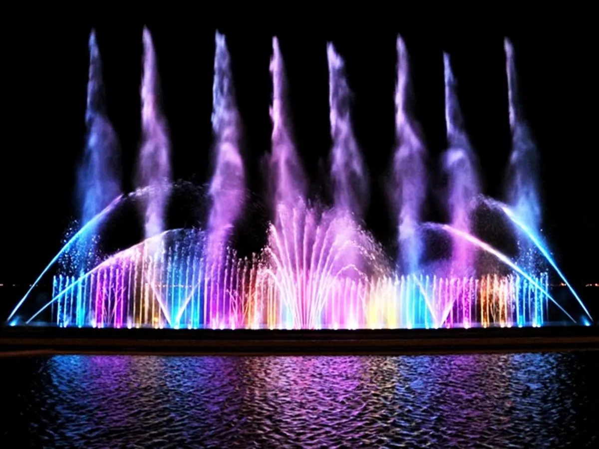 Evening entertainment in Ryugujo Spa Hotel Mikazuki Ryugutei