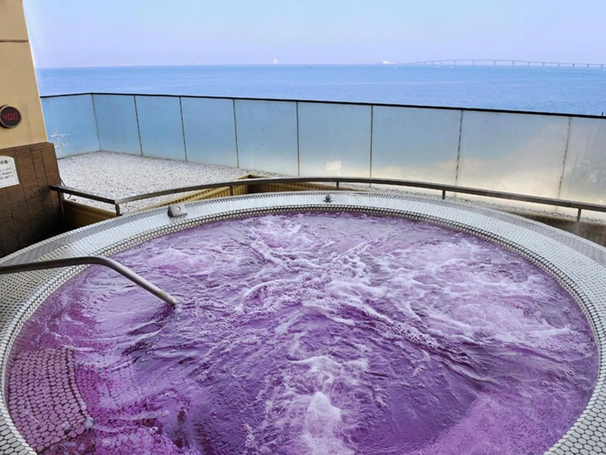 Hot Spring Bath in Ryugujo Spa Hotel Mikazuki Ryugutei