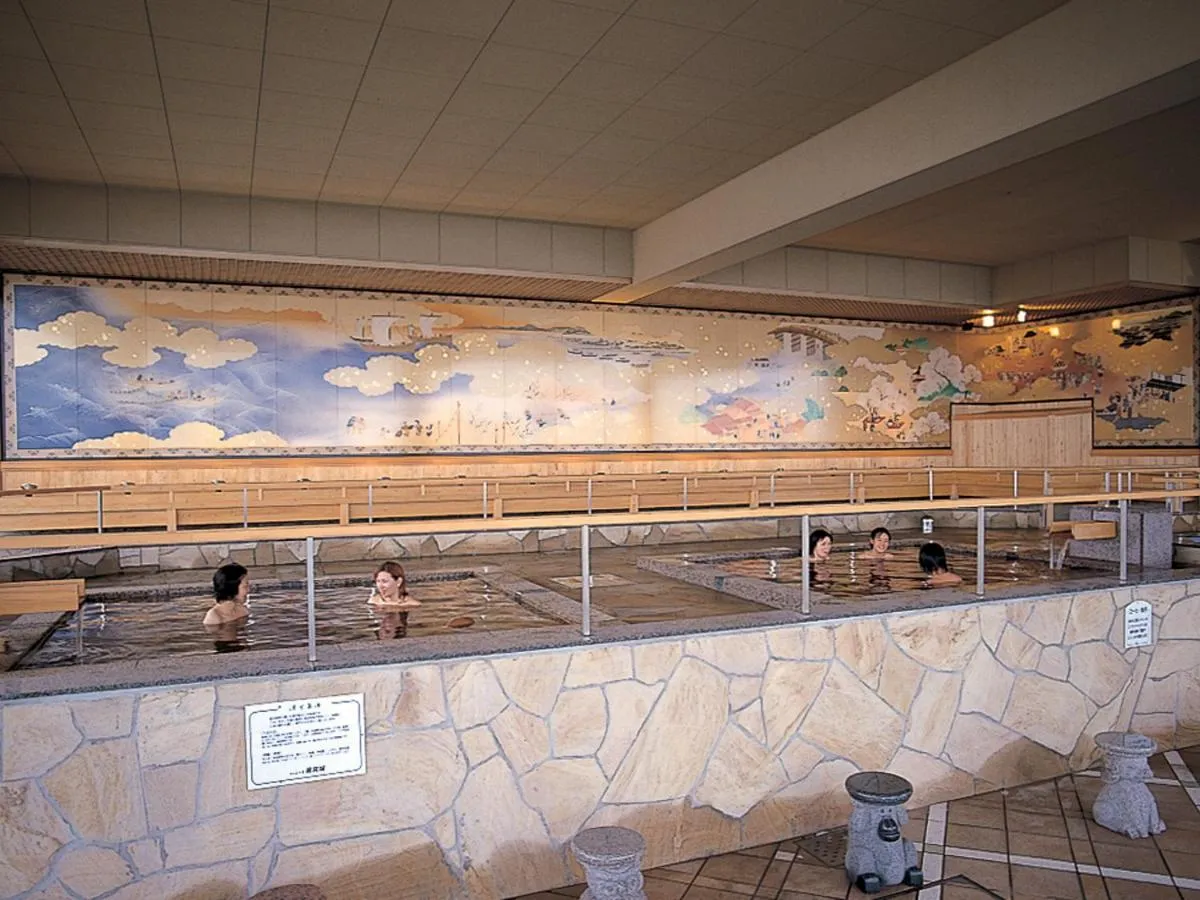 Hot Spring Bath in Ryugujo Spa Hotel Mikazuki Ryugutei