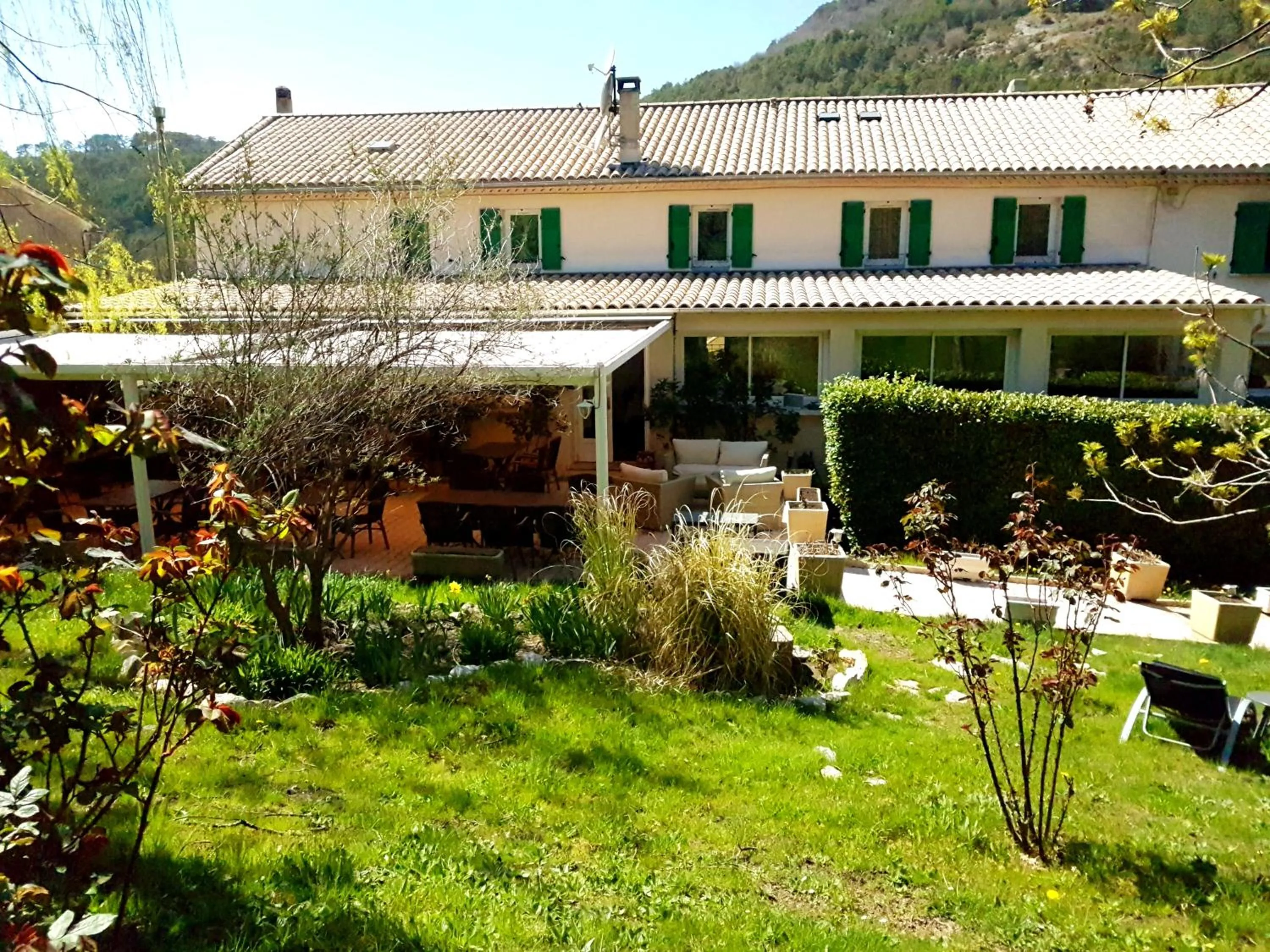 Hôtel Restaurant Le Lachens