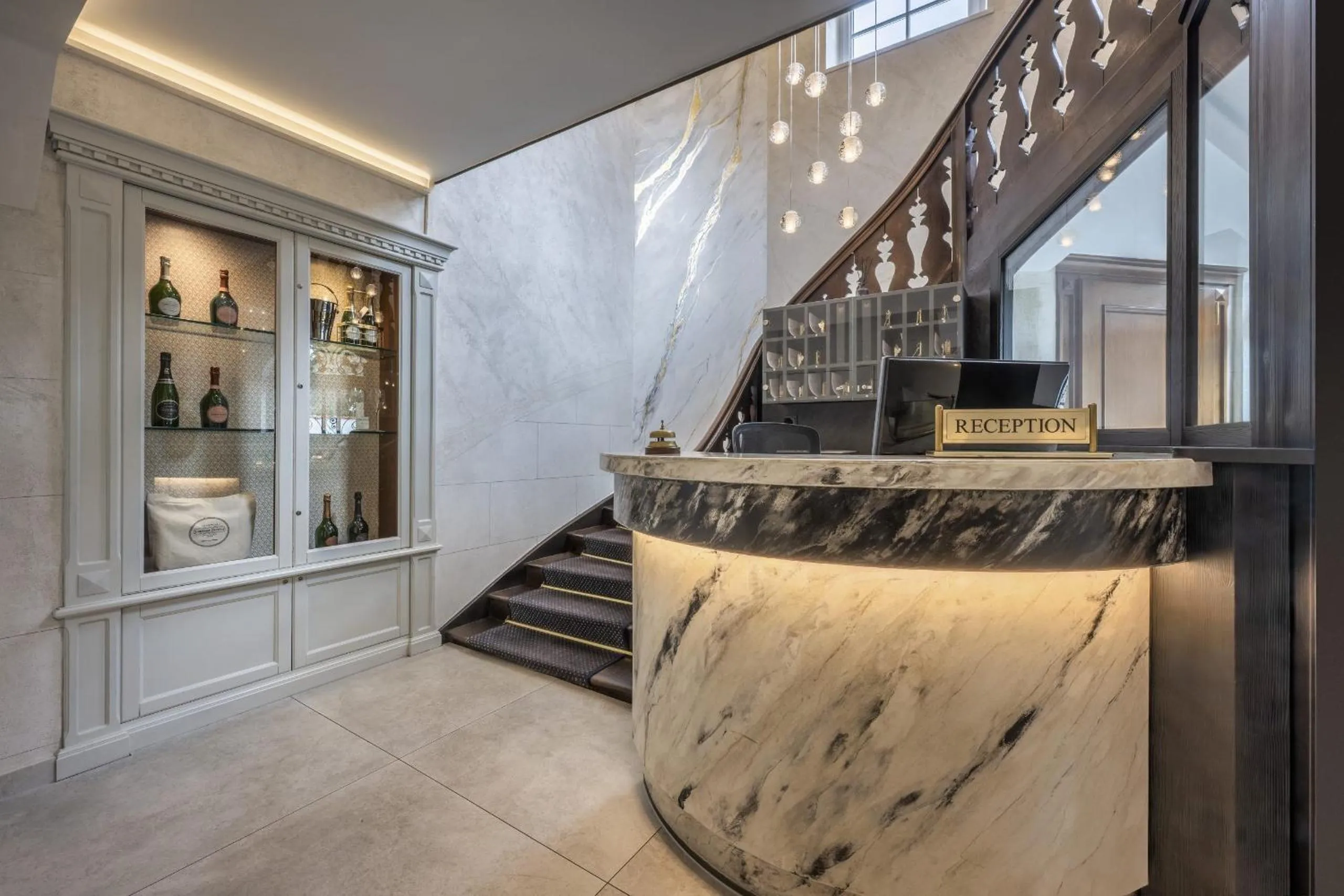 Lobby or reception in Schlosshotel Grünwald