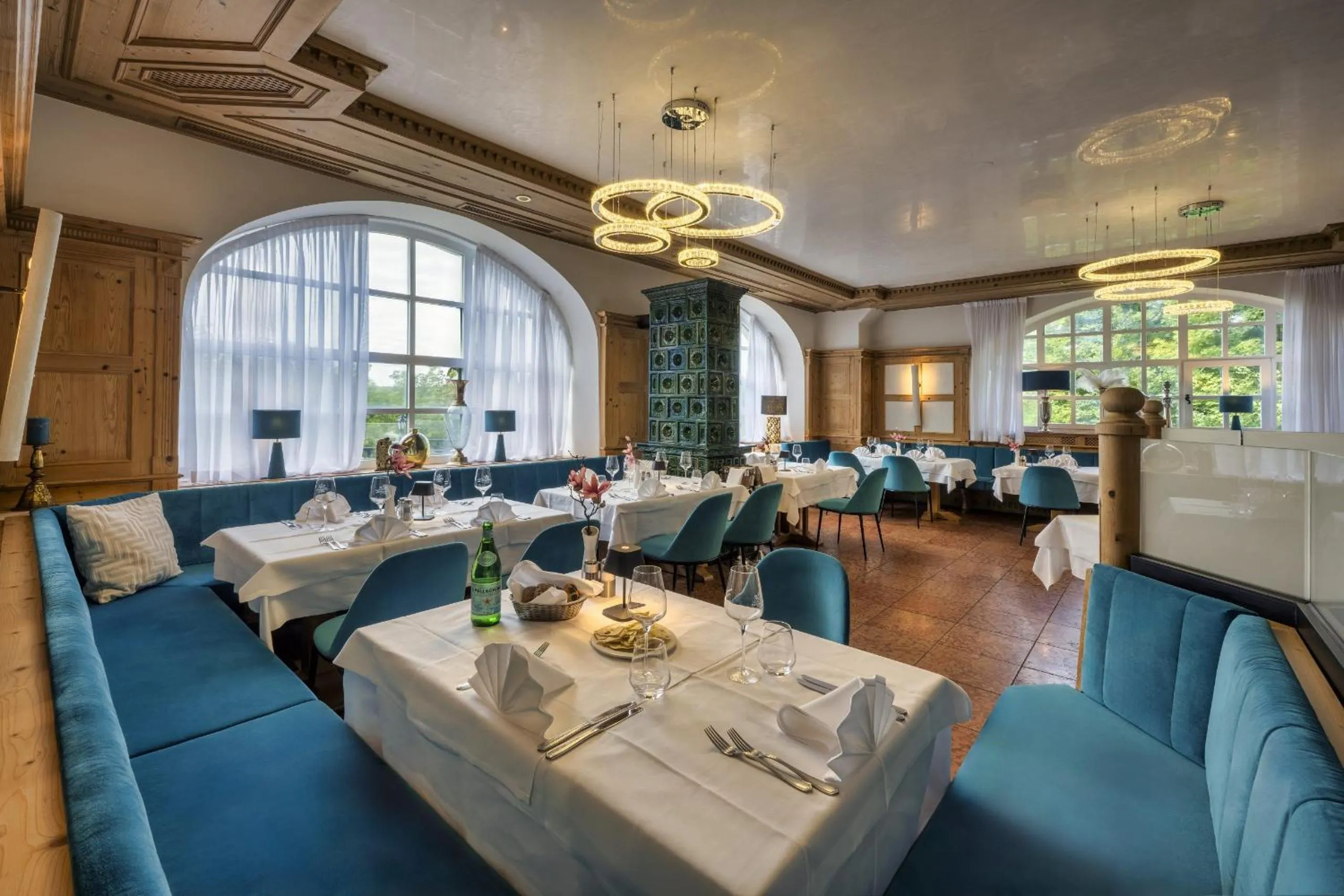 Restaurant/places to eat in Schlosshotel Grünwald