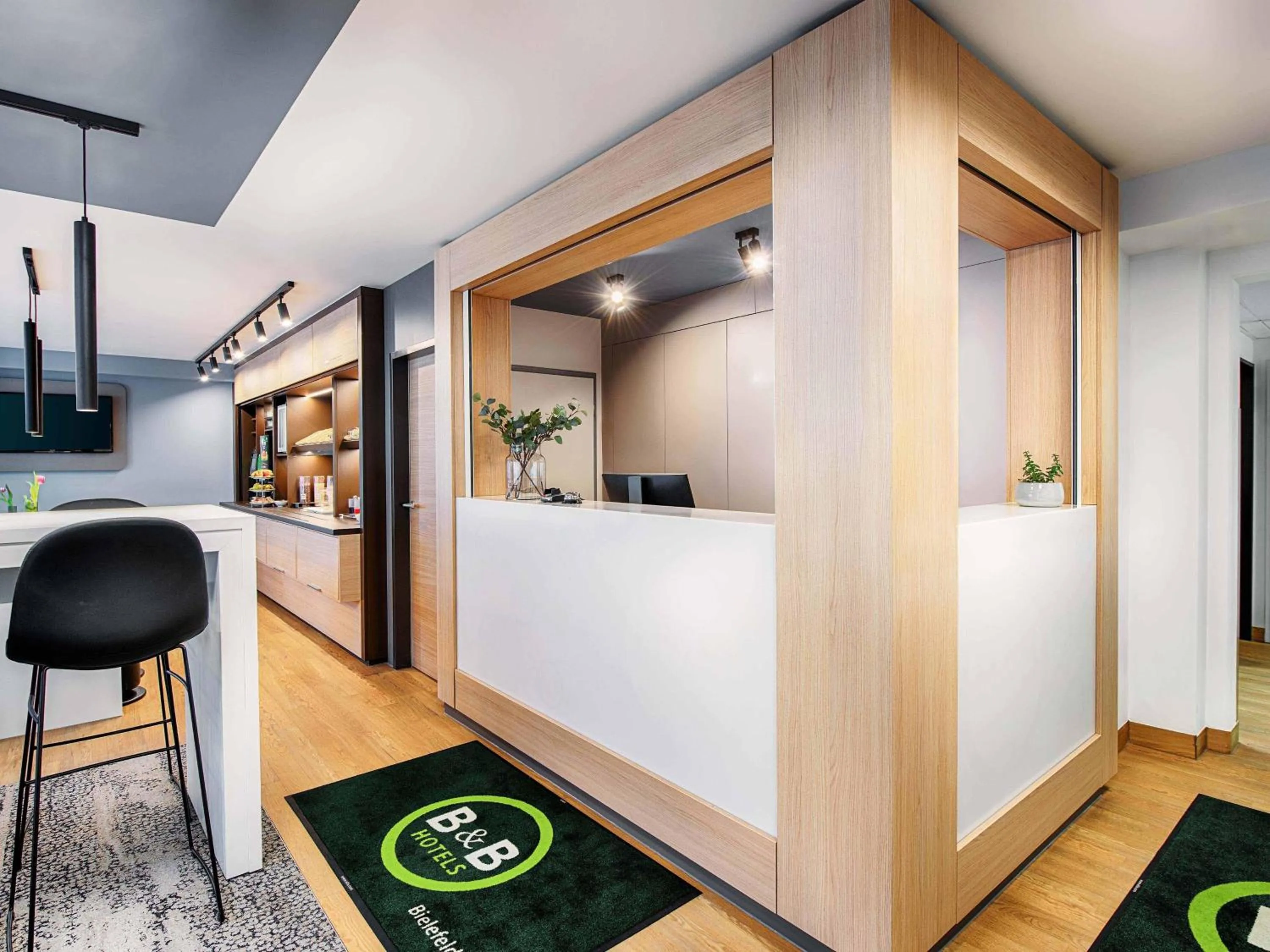 Lobby or reception in B&B Hotel Bielefeld-Ost