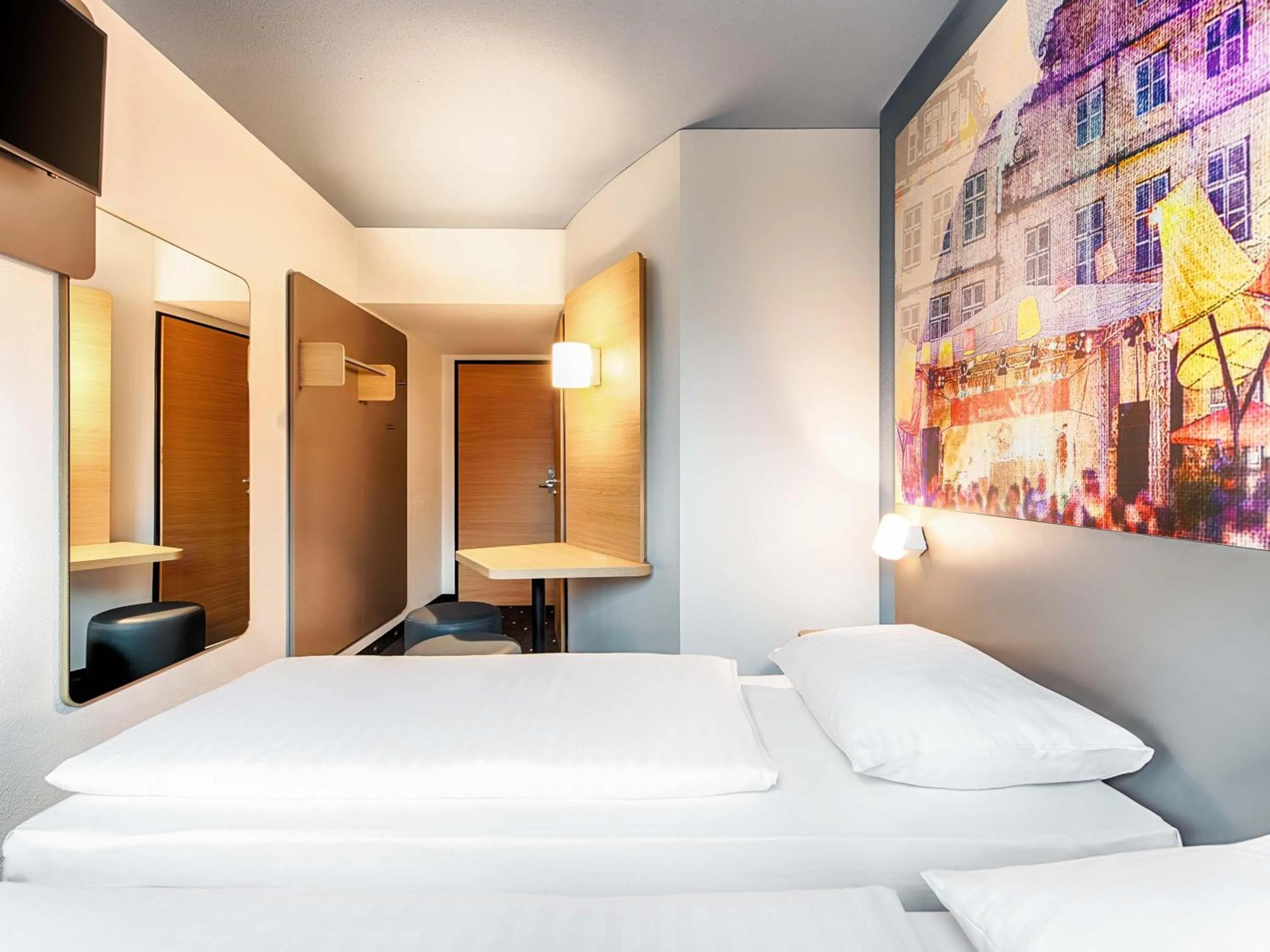 Bed in B&B Hotel Bielefeld-Ost