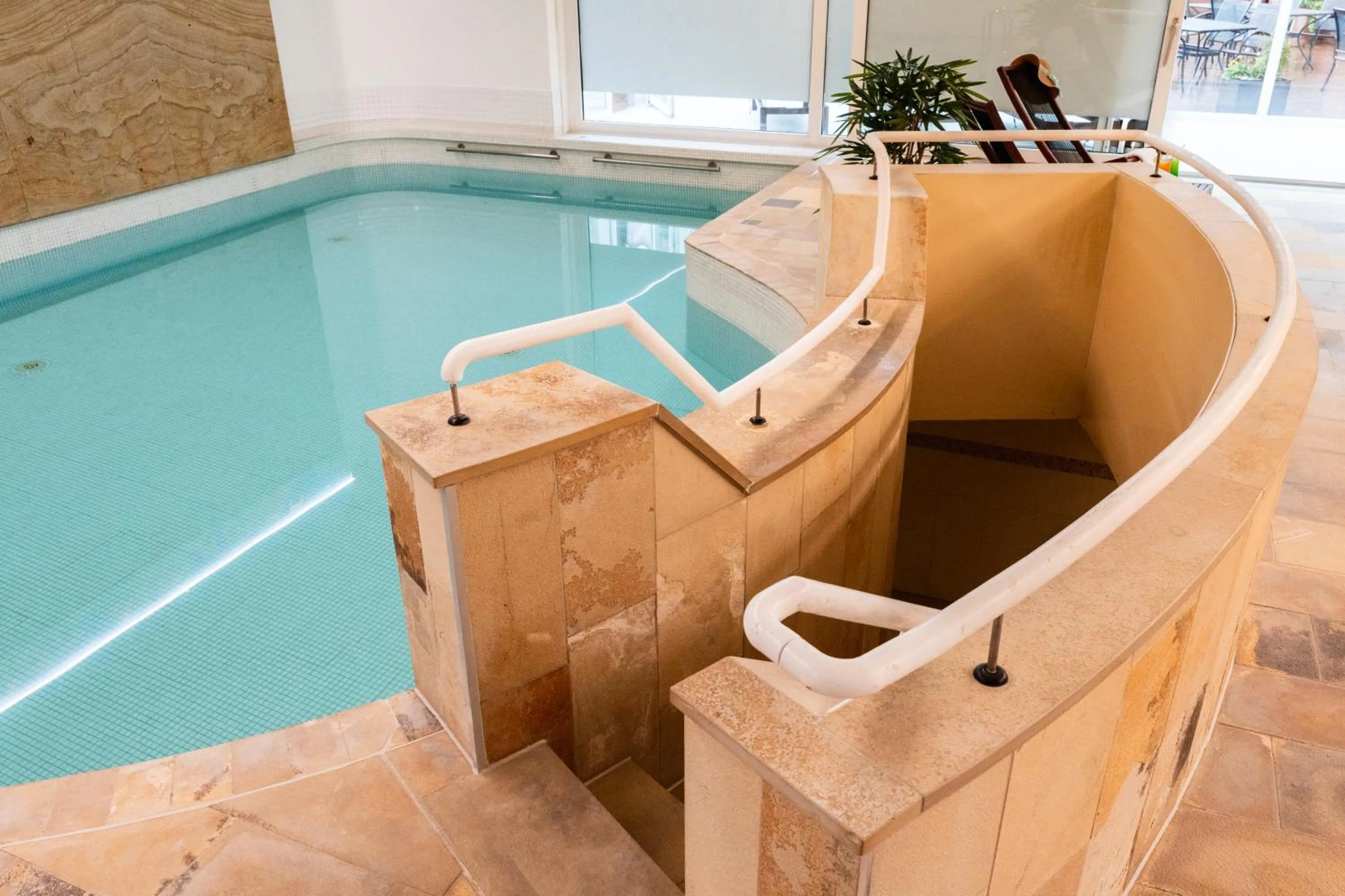 Swimming pool in Best Western Hotel Heide