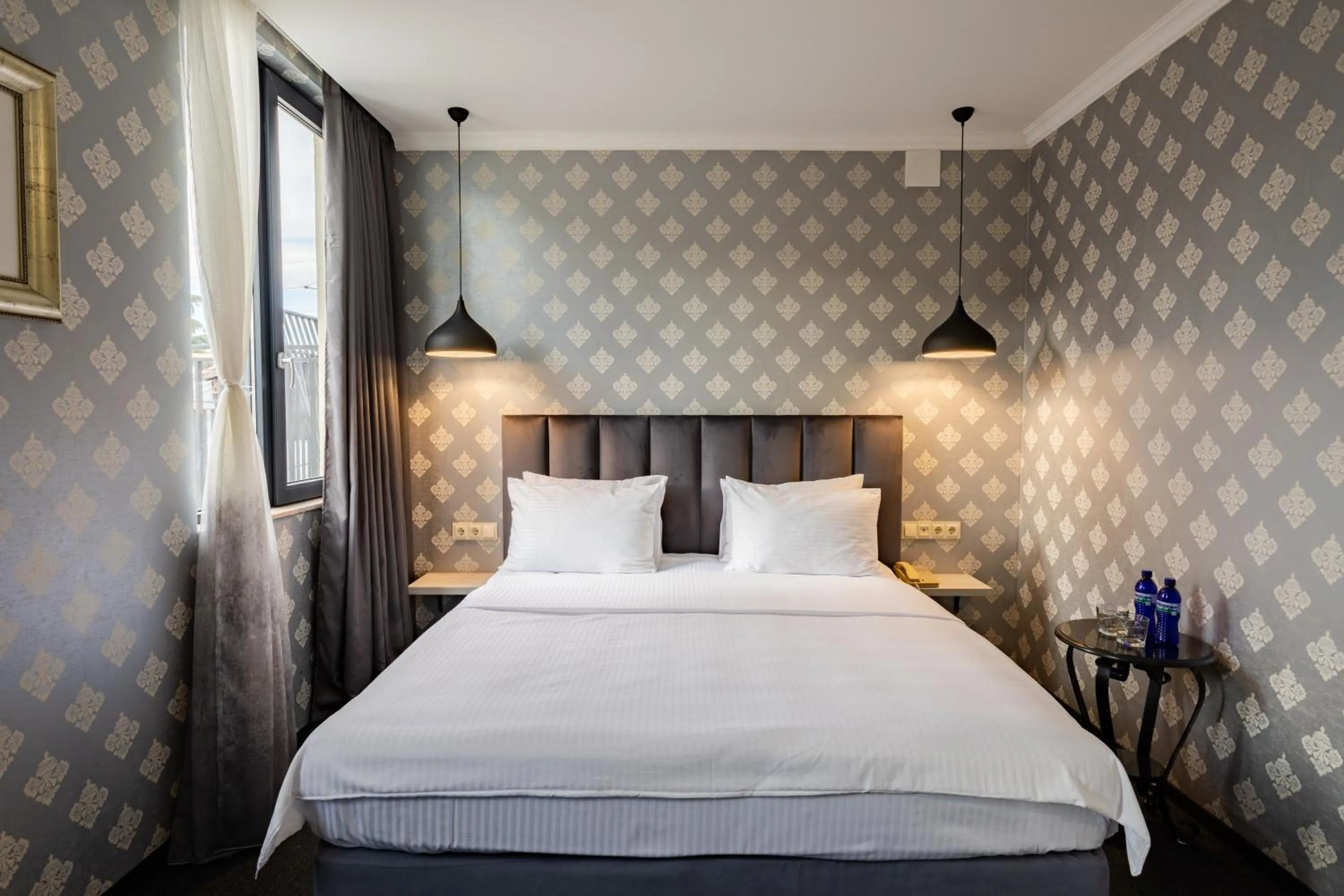 Photo of the whole room, Bed in Hotel Day Inn