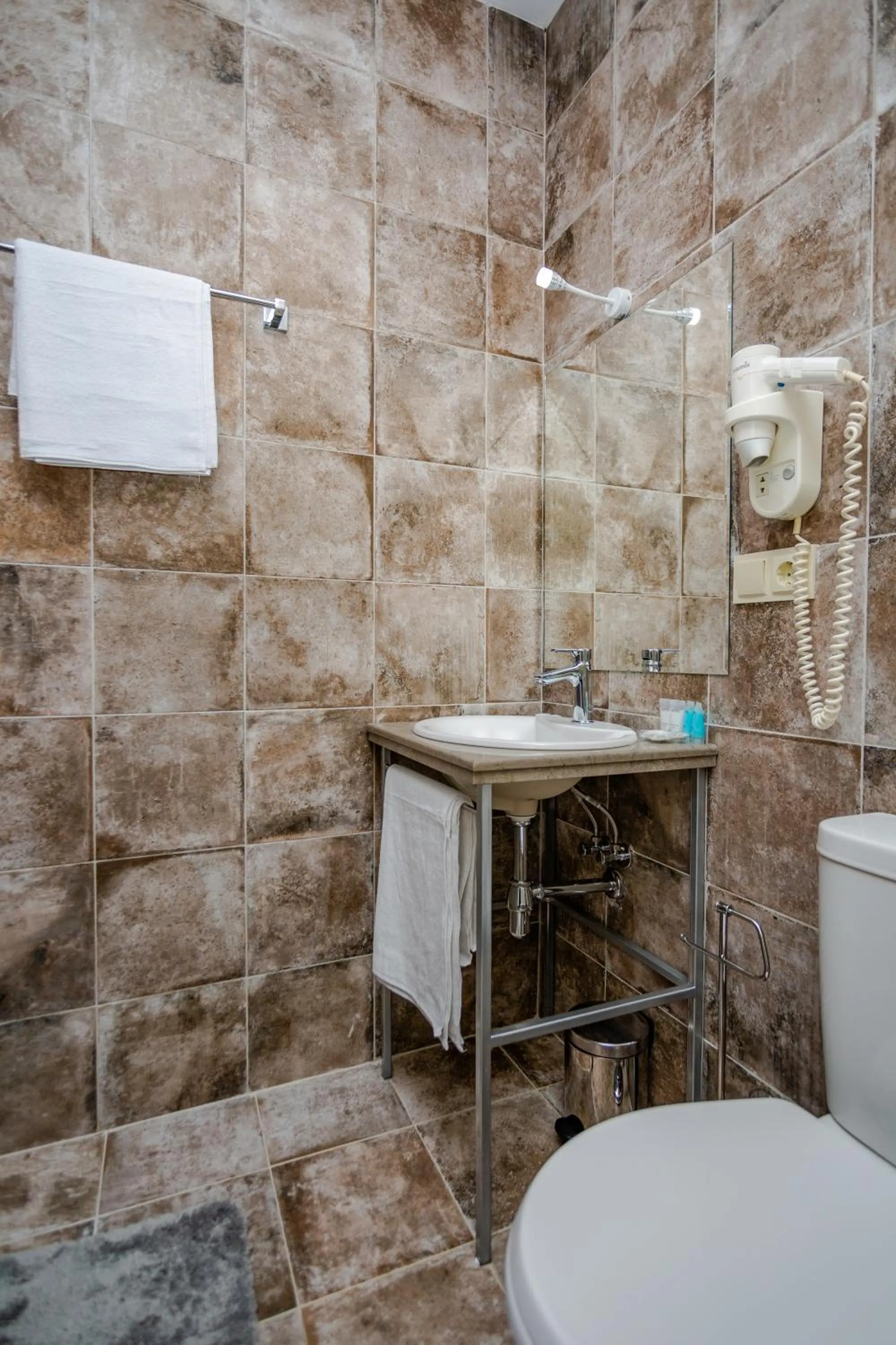 Bathroom in Hotel Day Inn