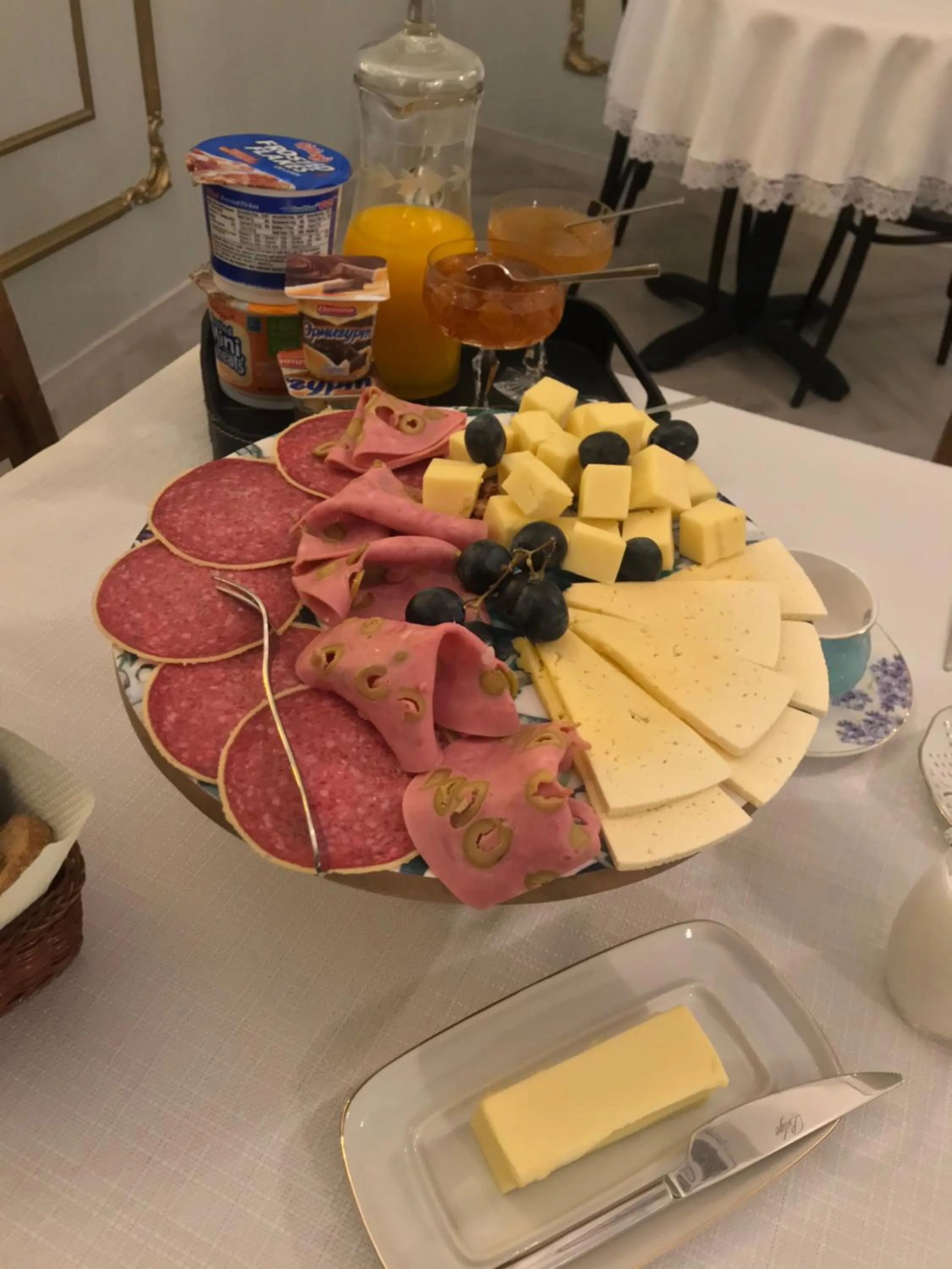 Food and drinks in Hotel Day Inn