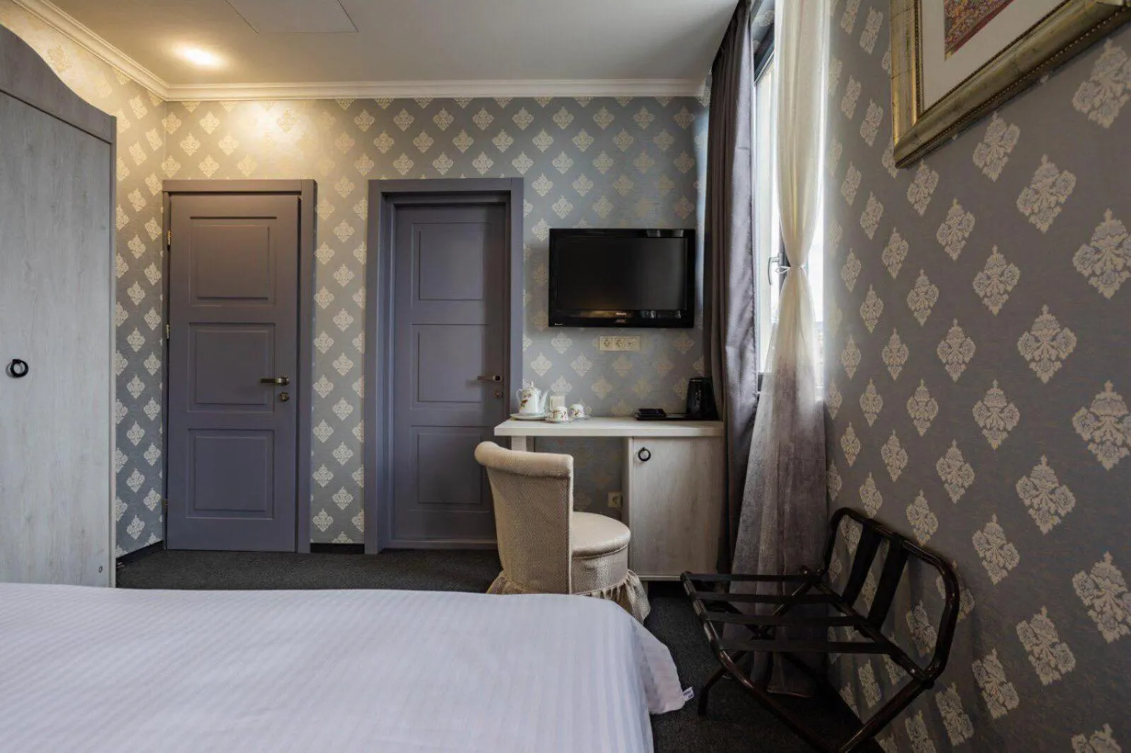 Photo of the whole room, Bed in Hotel Day Inn