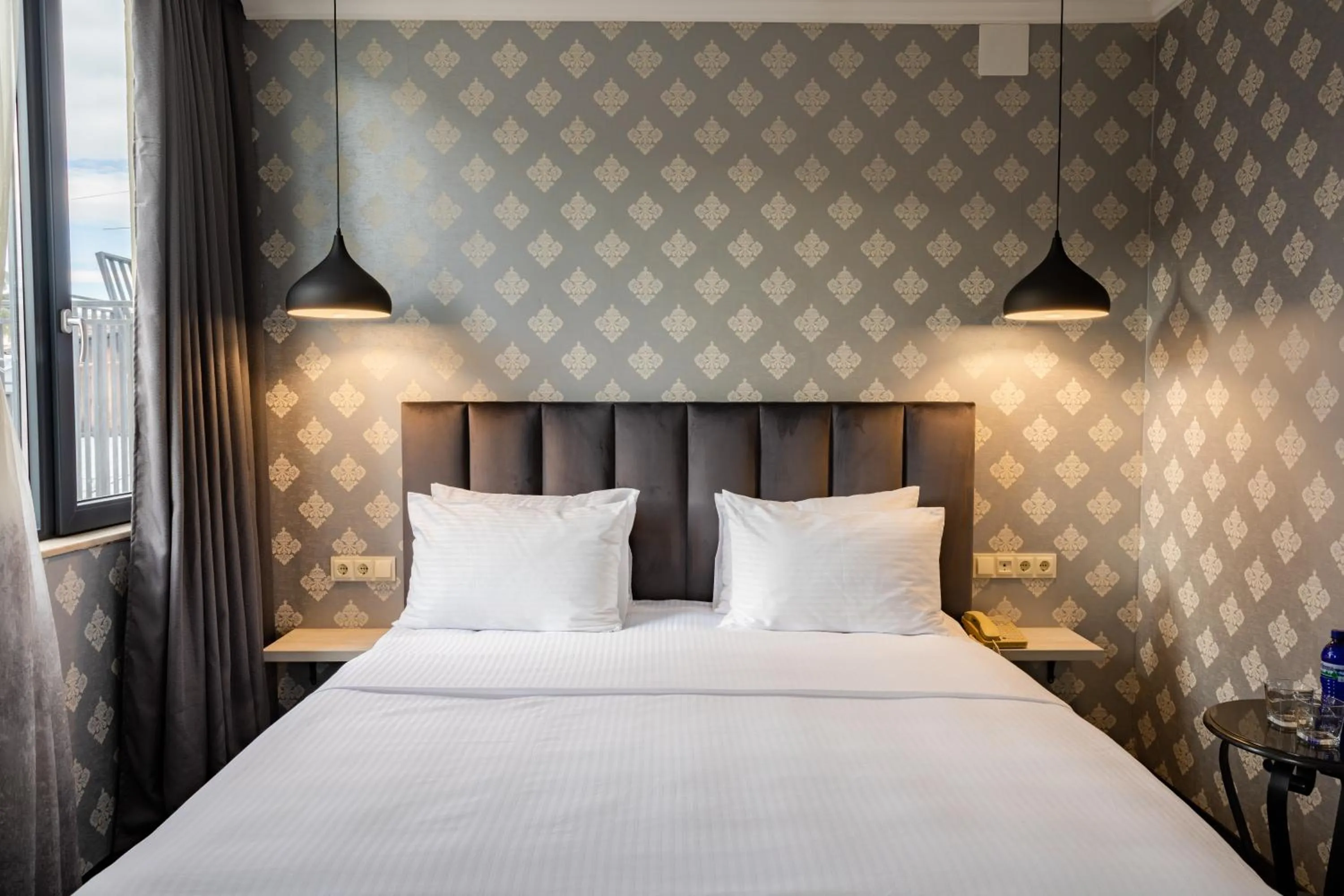 Bed in Hotel Day Inn