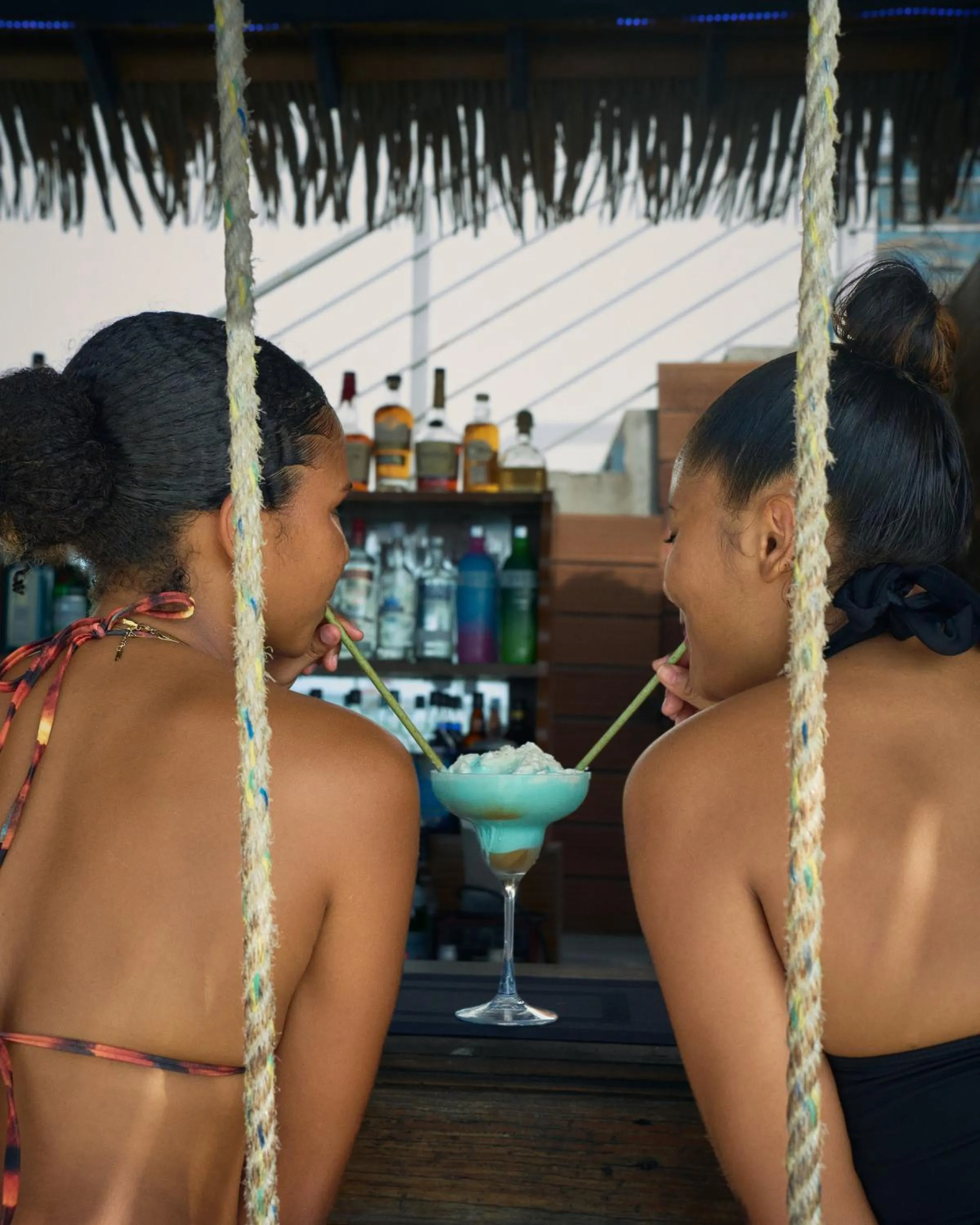 Lounge or bar in Blue Skies Beach Resort