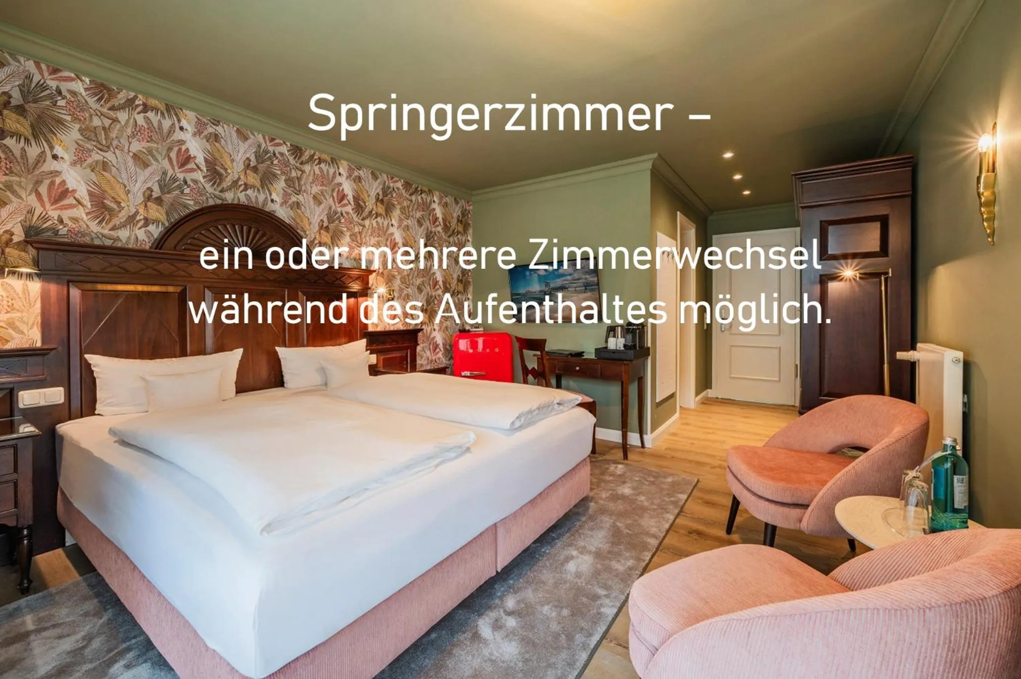 Photo of the whole room, Bed in Strandhotel Heringsdorf mit Soleaußenpool 30 Grad