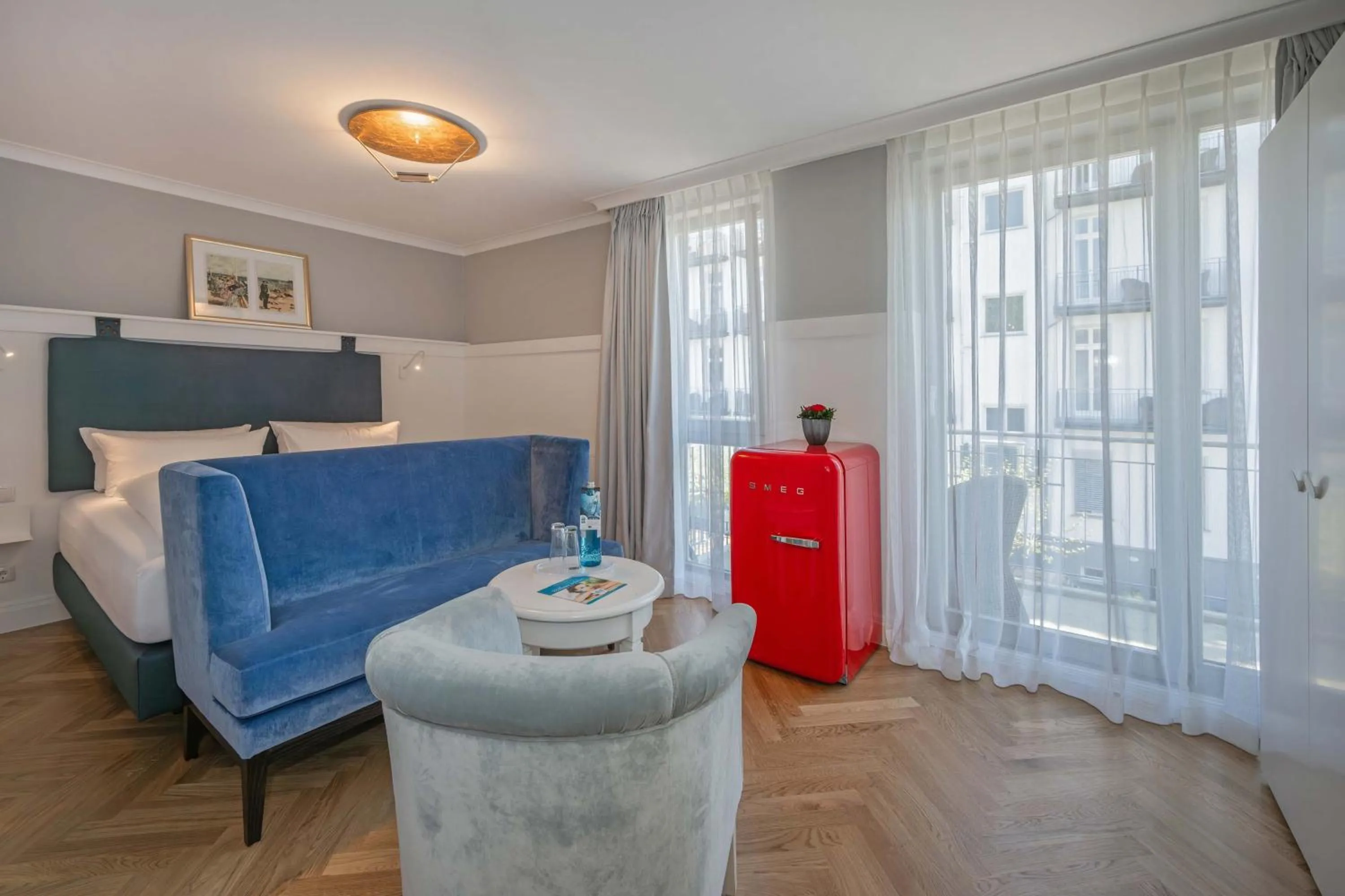 Photo of the whole room, Bed in Strandhotel Heringsdorf mit Soleaußenpool 30 Grad