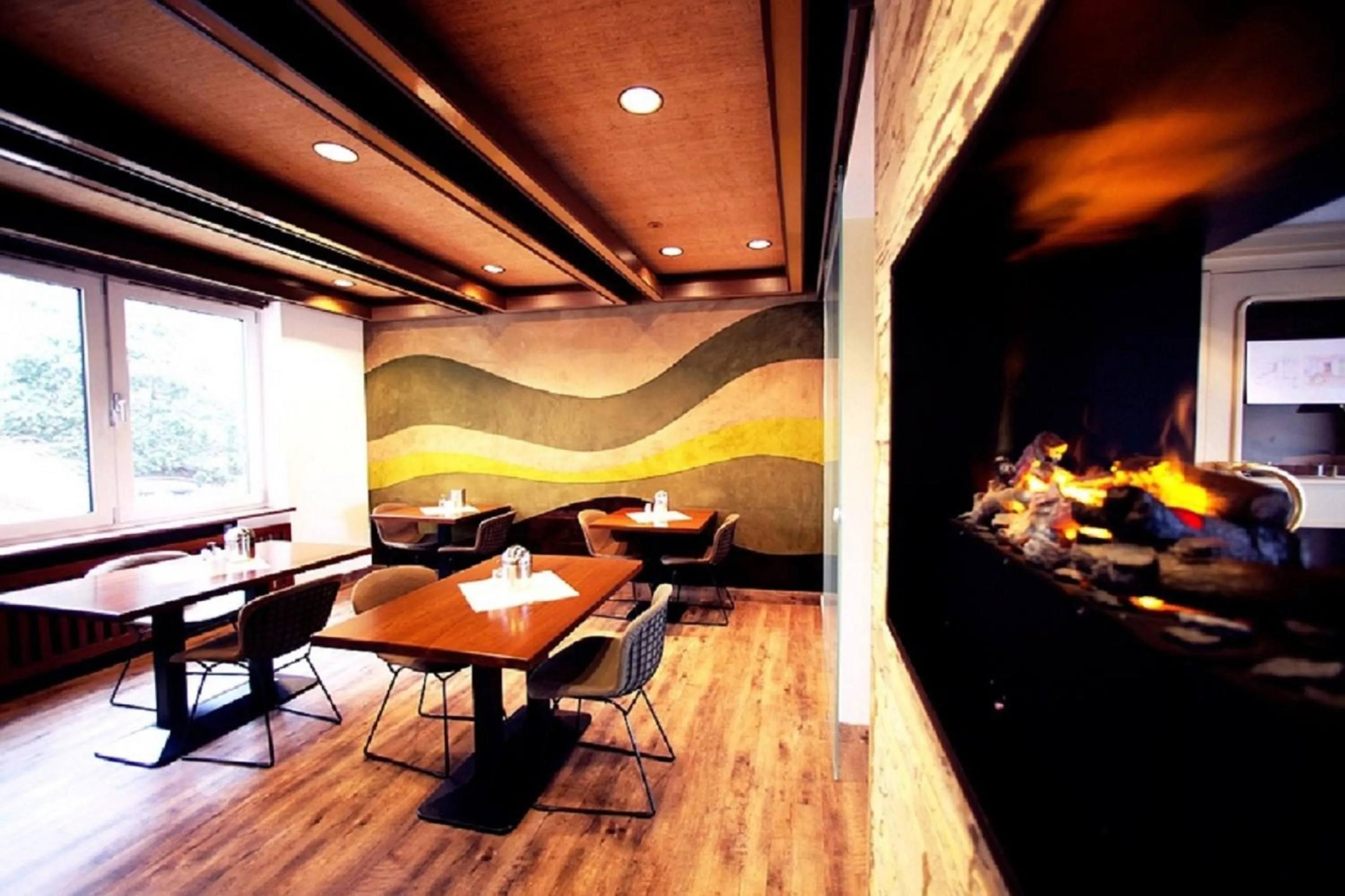 Restaurant/places to eat in Sonnenhof