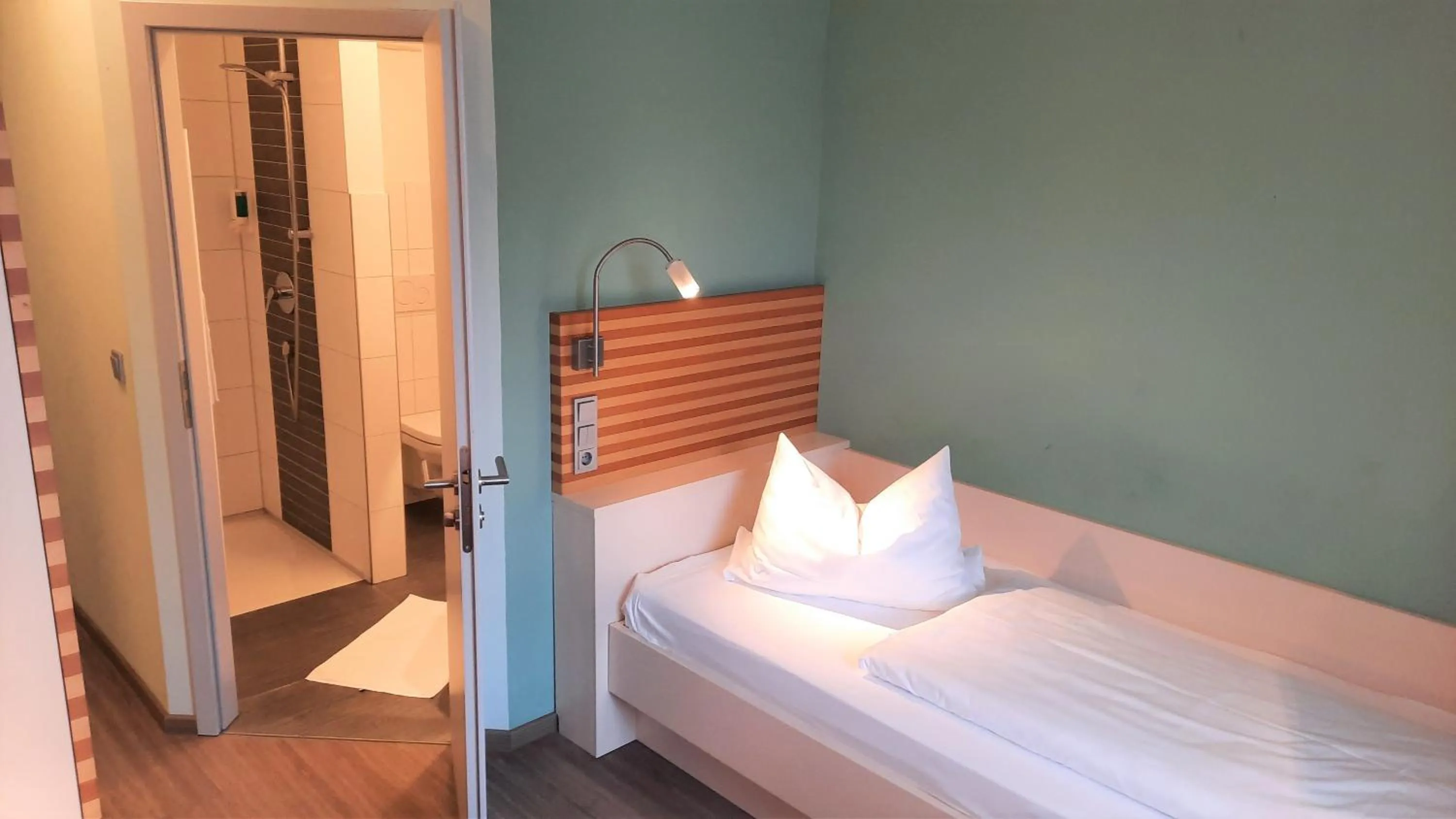 Bed in Hotel Bergwirt